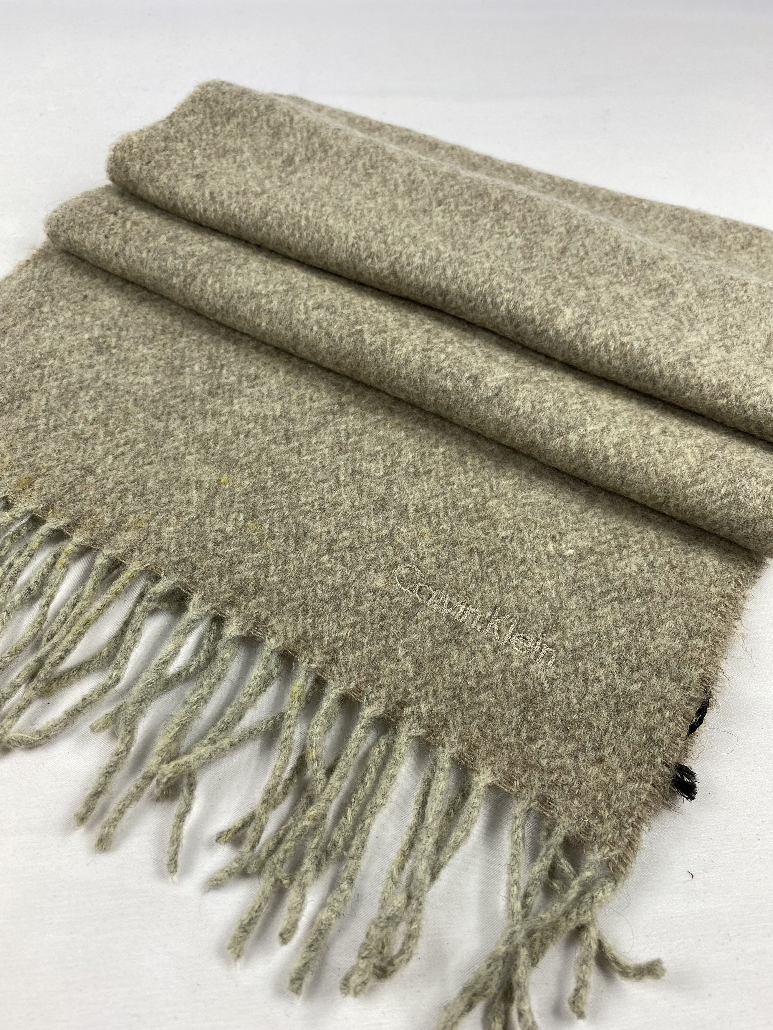 Calvin Klein Calvin Klein Scarf / Muffler / Neckwear Size ONE SIZE - 3 Thumbnail