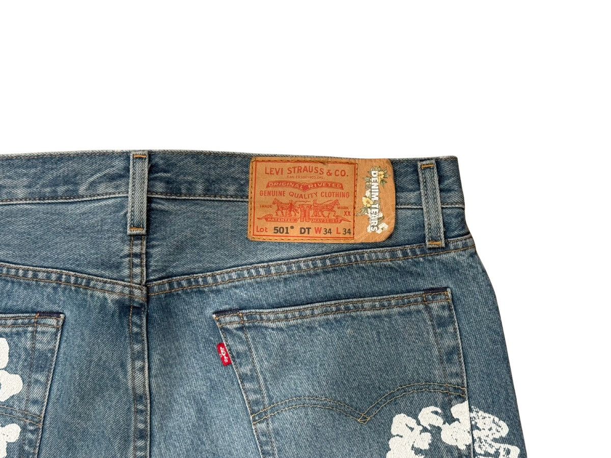 DENIM TEARS DENIM TEARS × Levi’s 501 “Cotton Wreath” Jeans - W34 L34 Size US 34 / EU 50 - 3 Thumbnail