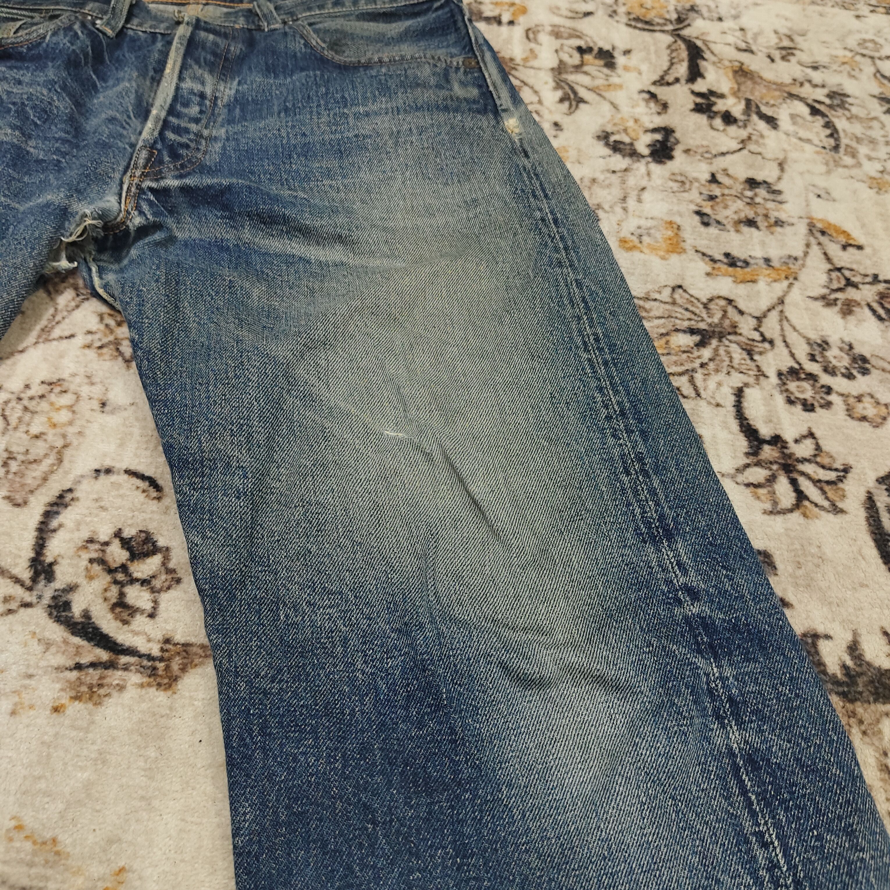 Levi's Vintage 90s Levi's 501xx Big E Distressed Selvedge Jean Size US 32 / EU 48 - 6 Thumbnail