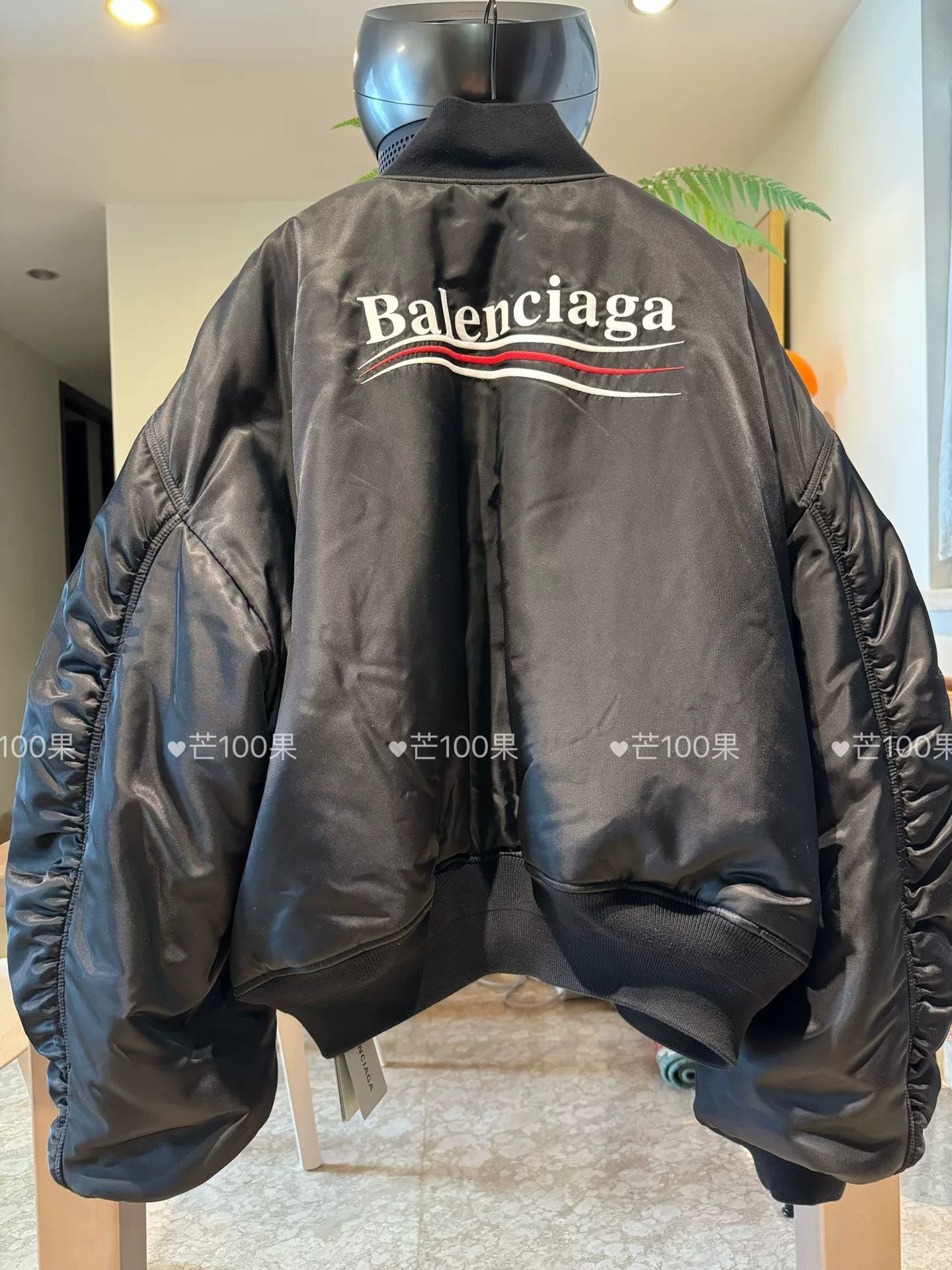 Balenciaga Balenciaga FW23 Oversized Embroidered Bomber Size US XS / EU 42 / 0 - 1 Thumbnail
