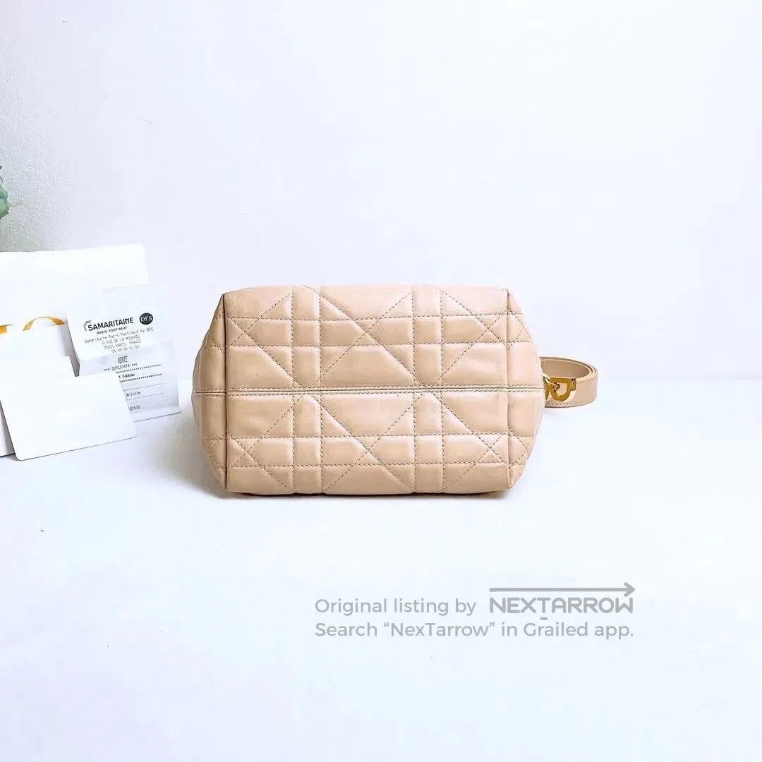Dior Dior Toujours Vertical Small Crossbody Bag. Size ONE SIZE - 6 Thumbnail