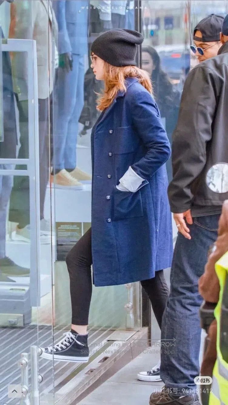 Chanel Chanel 16p dark blue inner mulberry silk windbreaker jacke Size S / US 4 / IT 40 - 8 Thumbnail