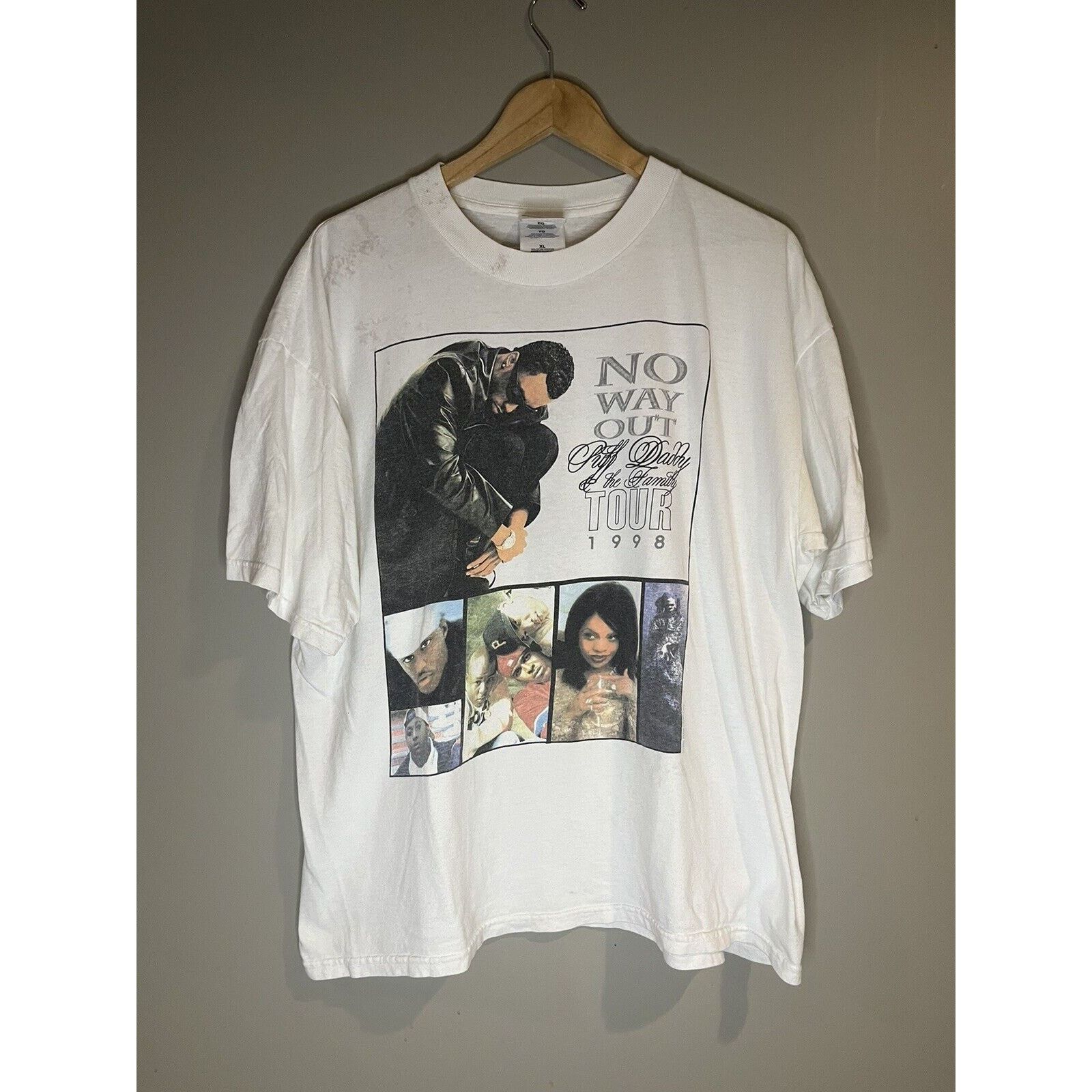 Vintage Vintage Puff Daddy No Way Out Tour Tee Size US XL / EU 56 / 4 - 1 Thumbnail