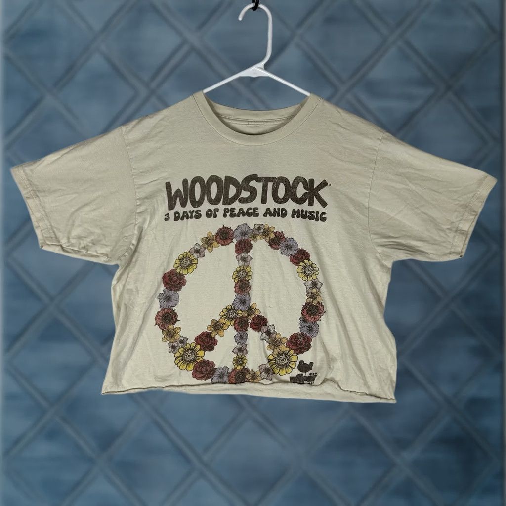 Vintage Woodstock Shirt Womens Medium Cropped Short Sleeve Beige Cotton T-Shirt Size M / US 6-8 / IT 42-44 - 1 Thumbnail