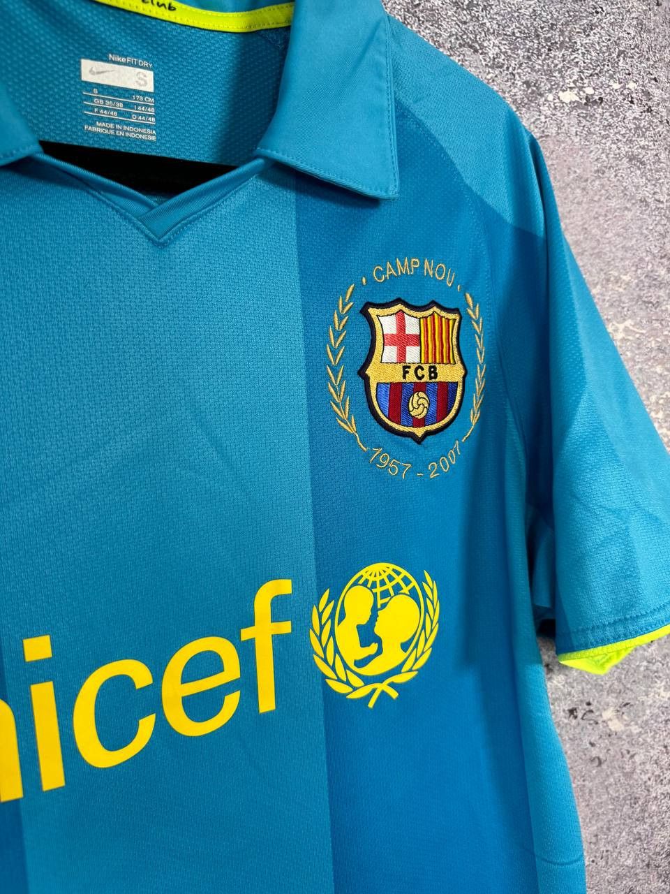 Nike Vintage FC Barcelona 2007/08 Nike Soccer Jersey Size US S / EU 44-46 / 1 - 8 Thumbnail