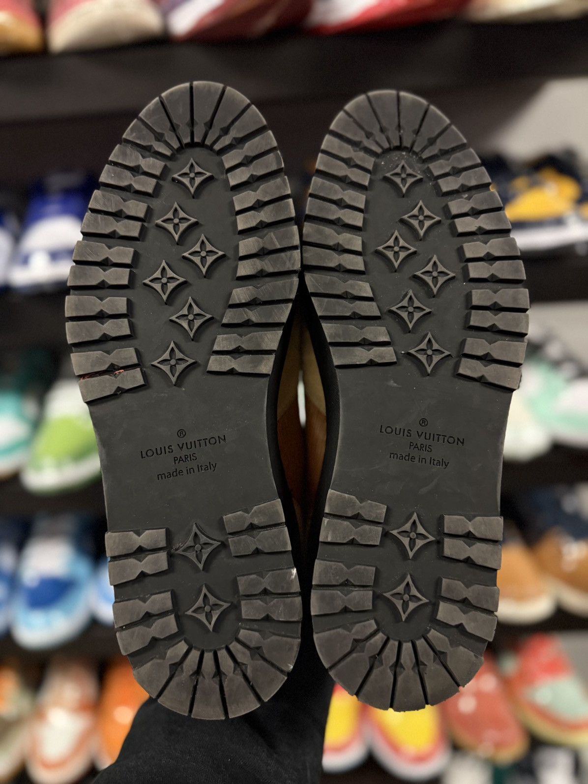 Louis Vuitton Louis Vuitton Harlem Sneakers Size 9LV/10US Clean Size US 10 / EU 43 - 9 Thumbnail