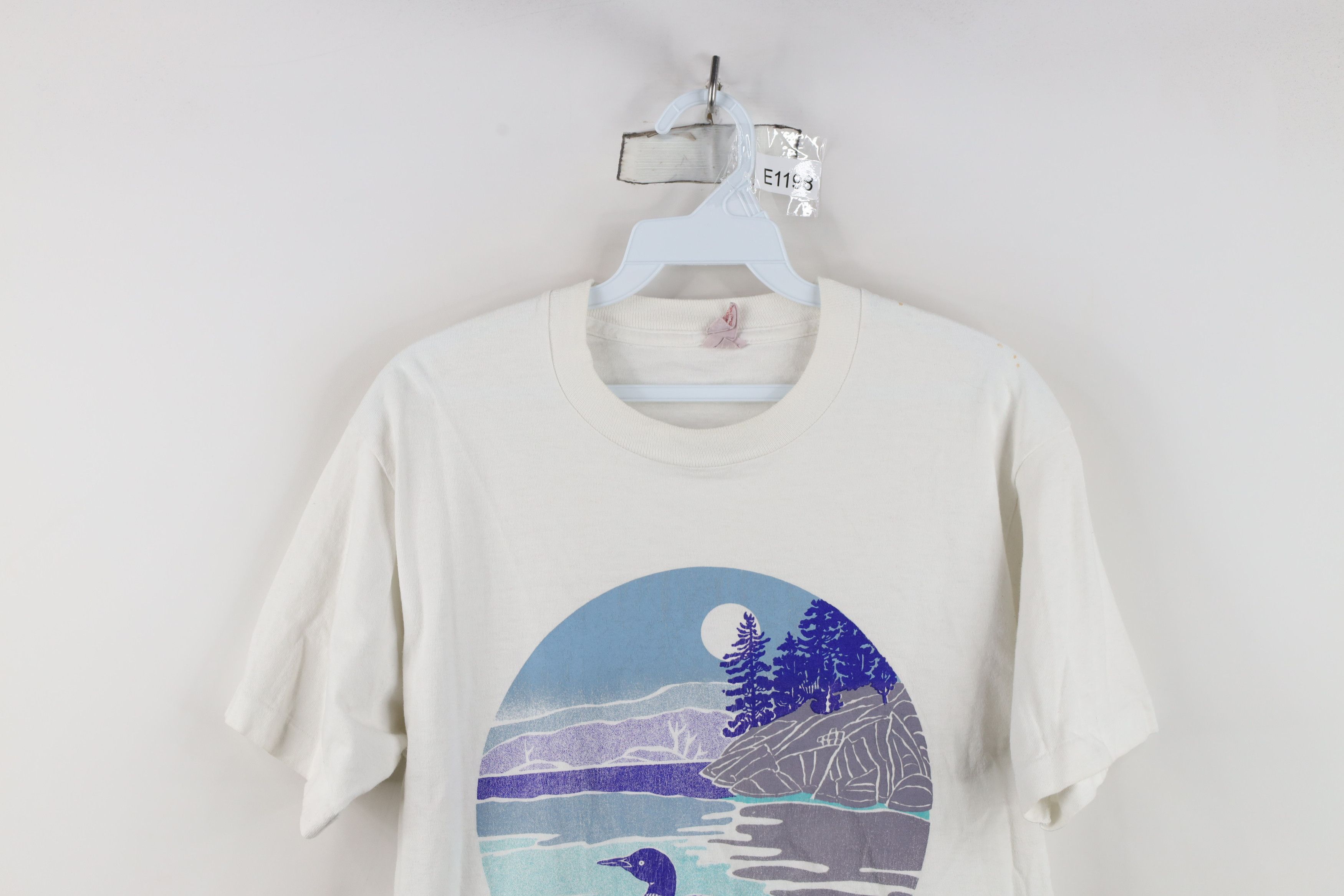 Vintage Vintage 90s Streetwear Art Nature Duck Mountains T-Shirt Size US M / EU 48-50 / 2 - 2 Thumbnail
