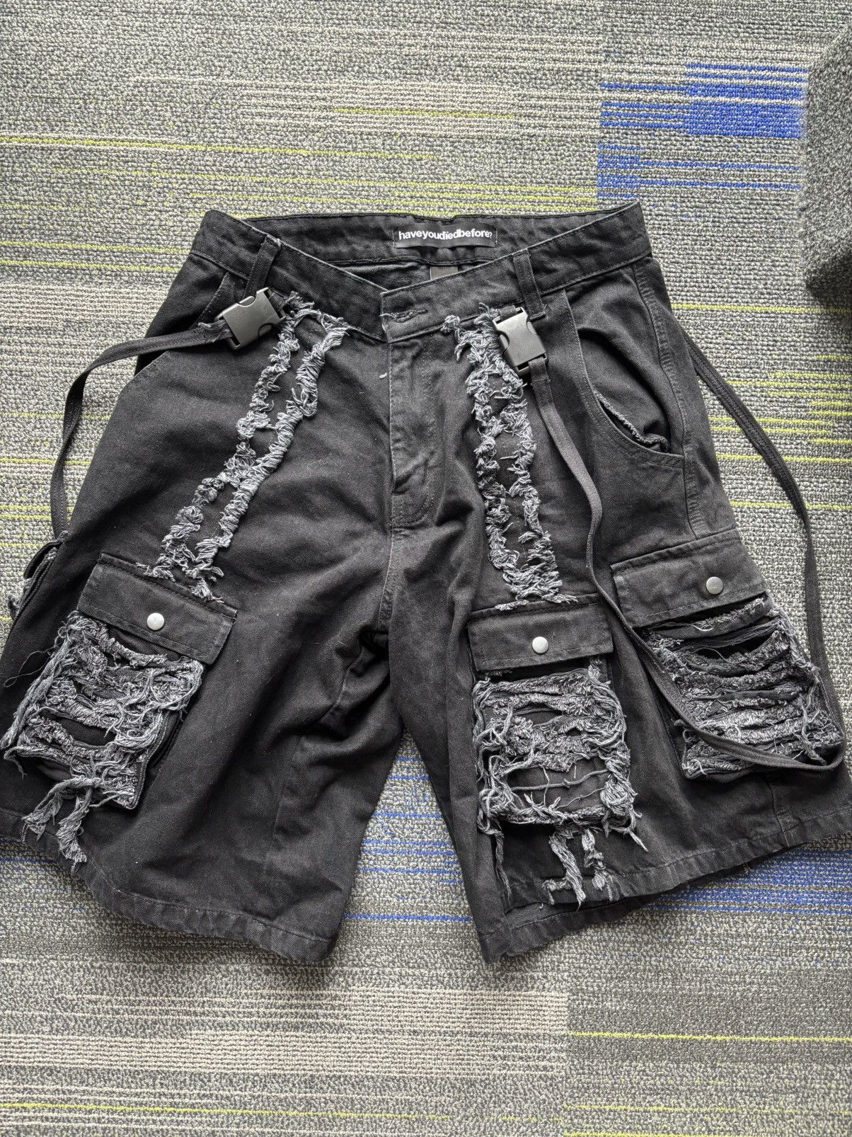 Other Distressed black shorts Size US 32 / EU 48 - 1 Thumbnail