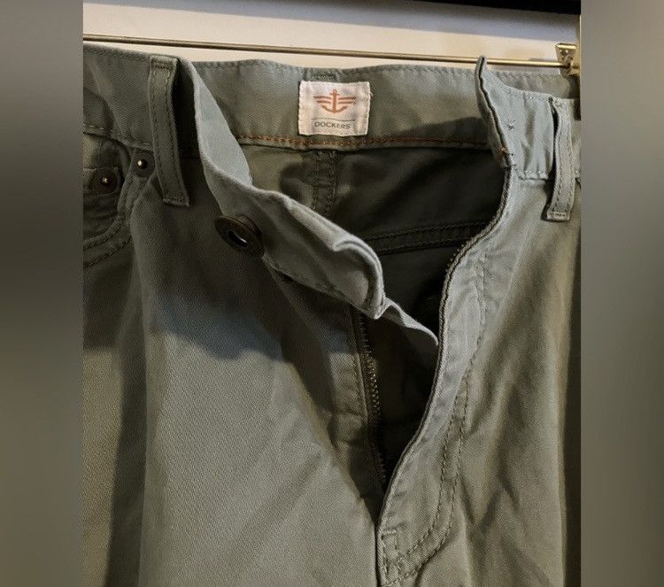 Dockers Men's Dockers Straight Fit Green Khaki Pants Sz. 36x30 Size US 36 / EU 52 - 9 Thumbnail
