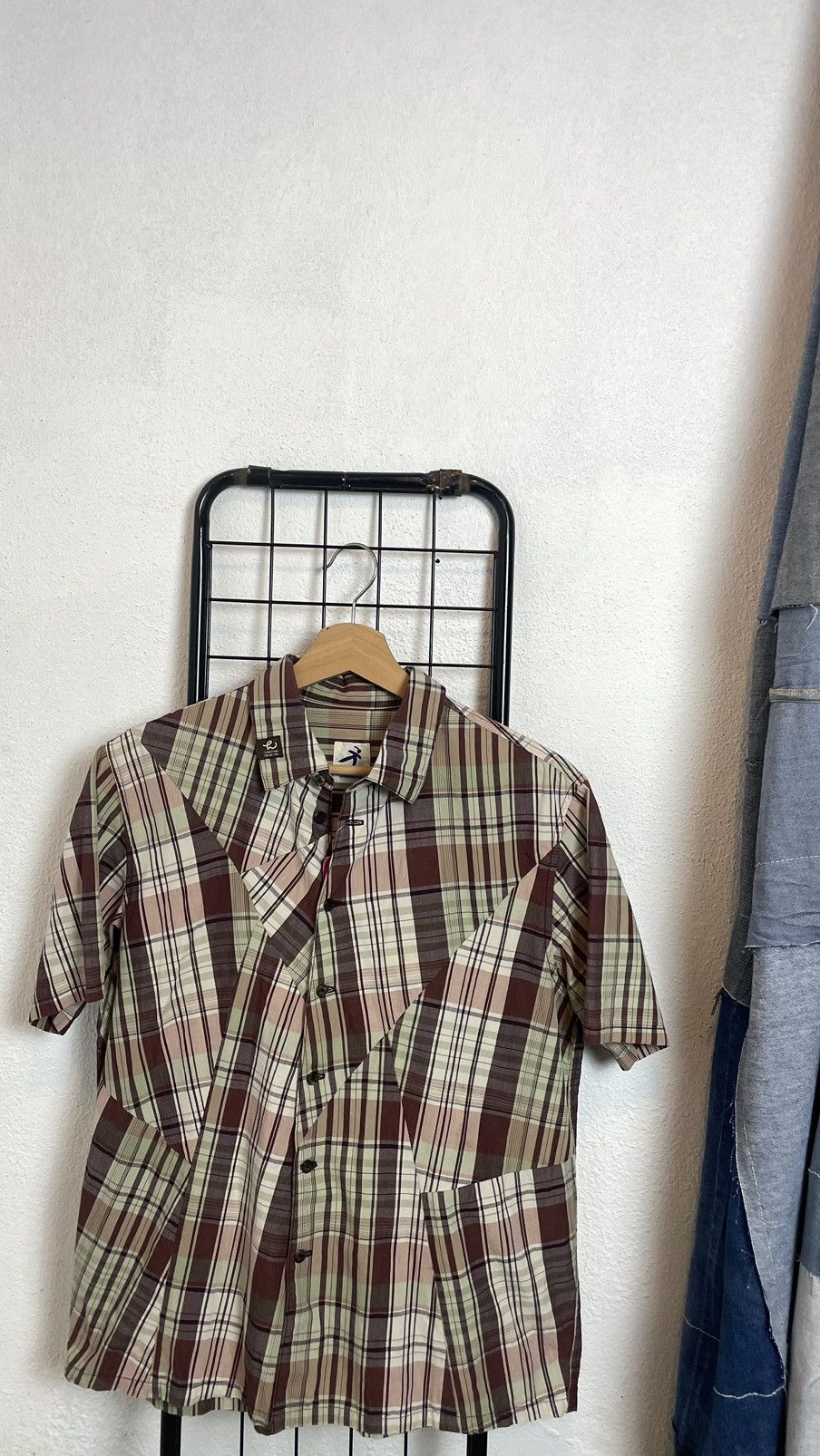 Hai Sporting by Issey Miyake Button Ups