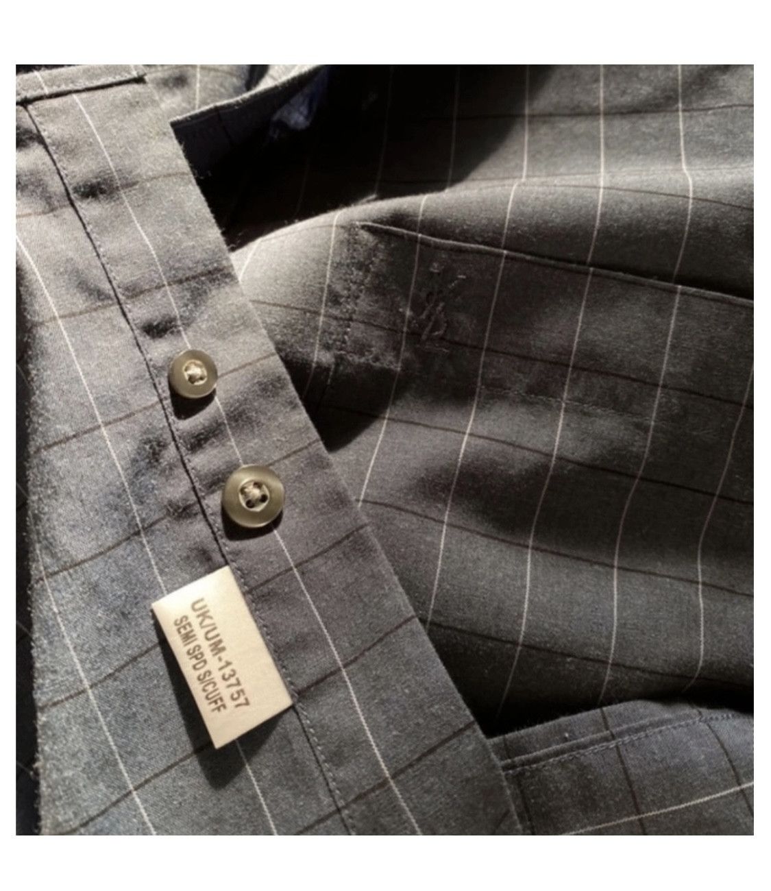 Yves Saint Laurent Yves Saint Laurent vintage shirt Size US S / EU 44-46 / 1 - 8 Thumbnail