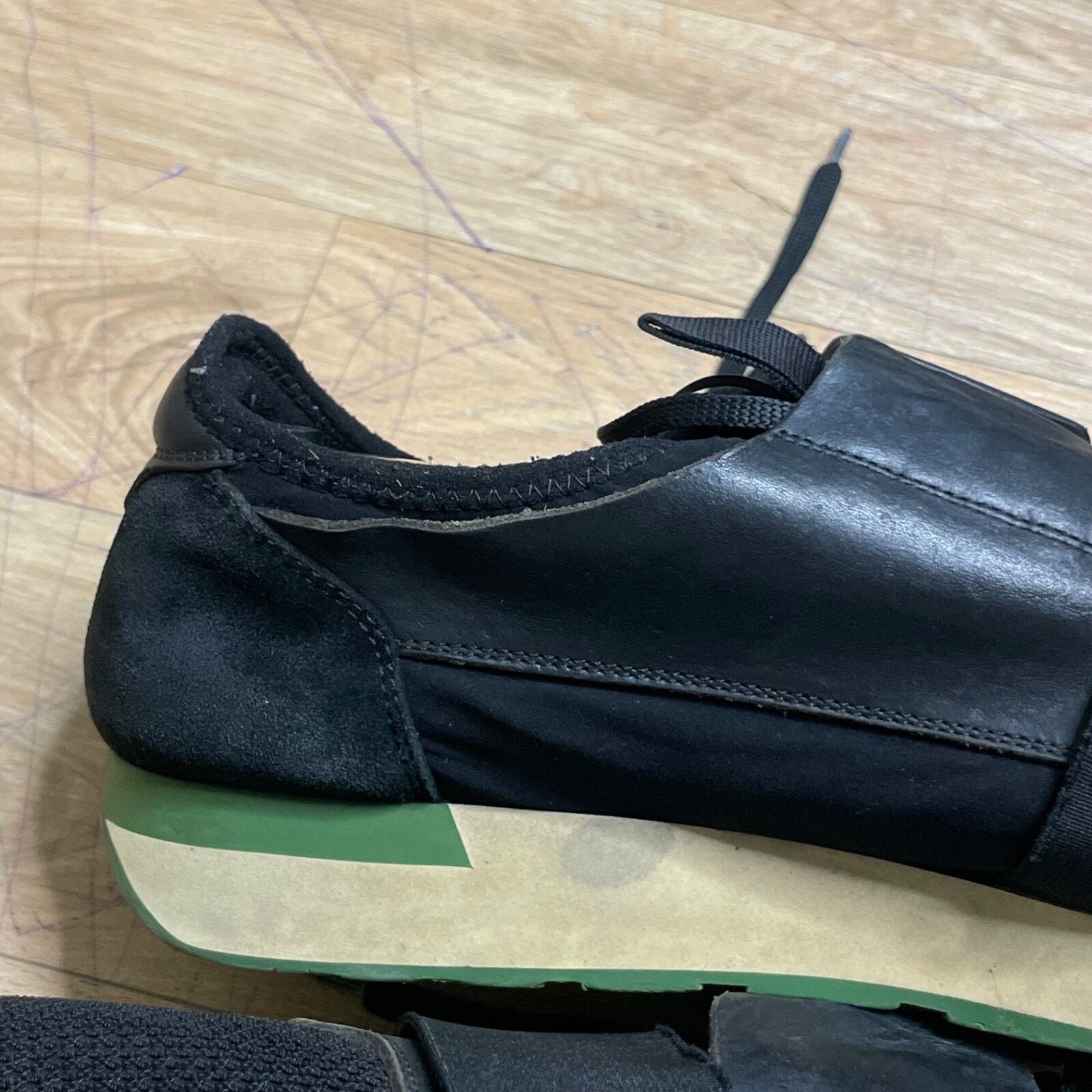Balenciaga BALENCIAGA RUNNER Sneakers TRAINERS SHOES Black Leather Men Size US 10 / EU 43 - 14 Thumbnail