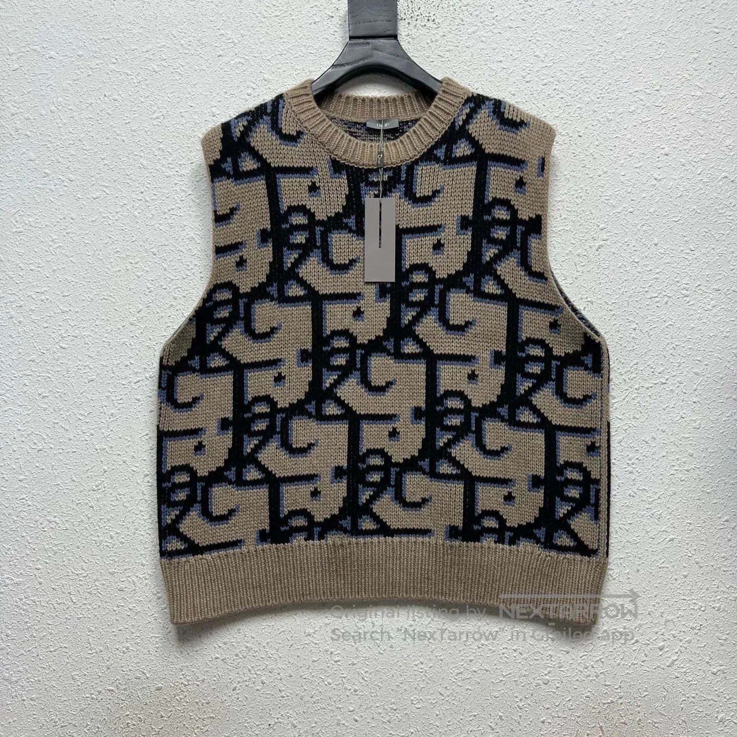 Dior dior x travis scott logo knit vest. Size US XL / EU 56 / 4 - 1 Thumbnail