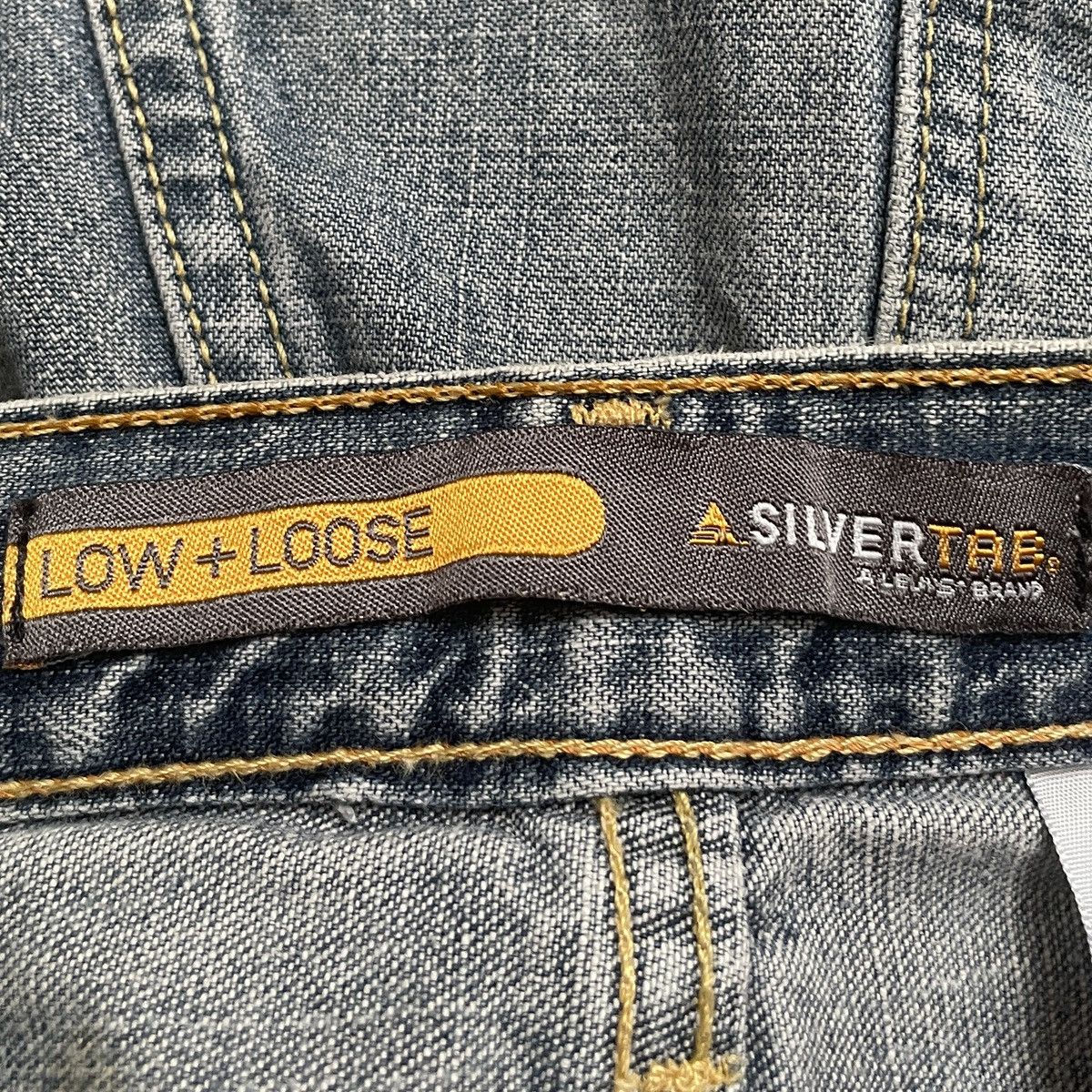 Levi's Vintage Brand Levi’s Silvertab Loose Jeans 2000s Size US 34 / EU 50 - 10 Thumbnail
