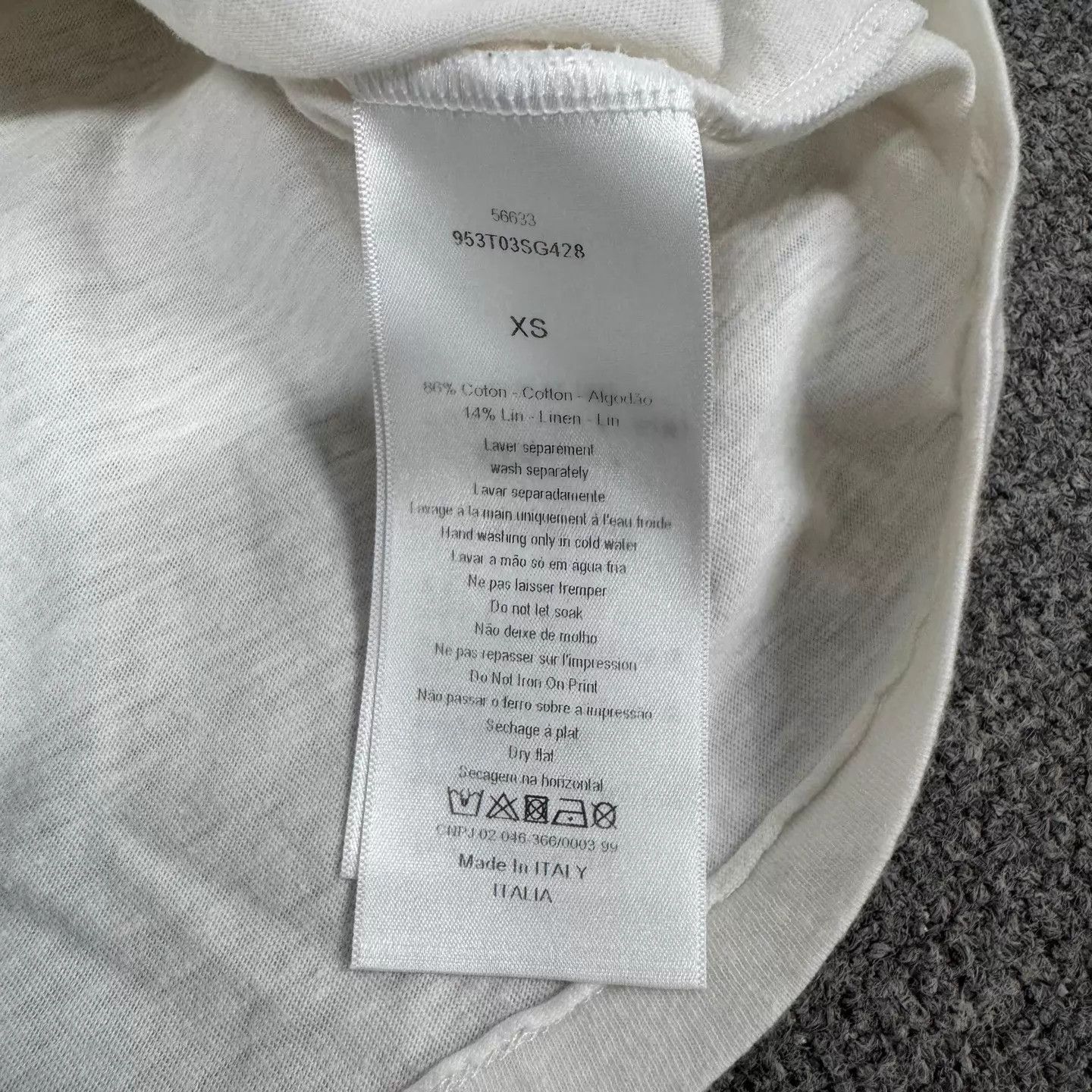 Dior Dior Ivory Earth Femi Symbol Print XS Tee Size XS / US 0-2 / IT 36-38 - 6 Thumbnail