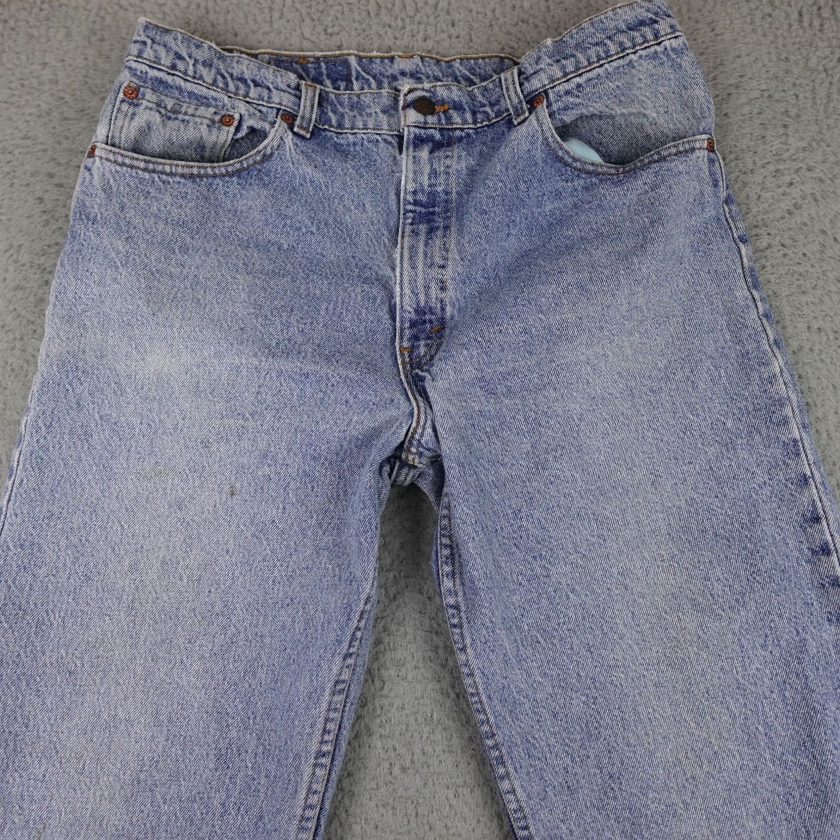 Levi's VINTAGE Levi’s 550 Jeans 38x32 Blue Denim Relaxed Fit Light USA Men's Jeans 90s Realted? Size US 38 / EU 54 - 5 Thumbnail