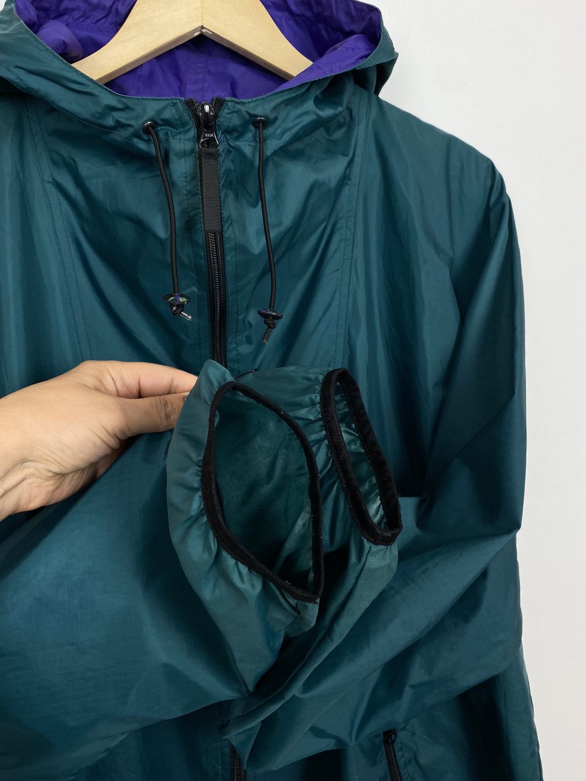 Helly Hansen Vintage Helly Hansen Full Zip Light Jacket Logo 90’s Hiking Size US XL / EU 56 / 4 - 6 Thumbnail
