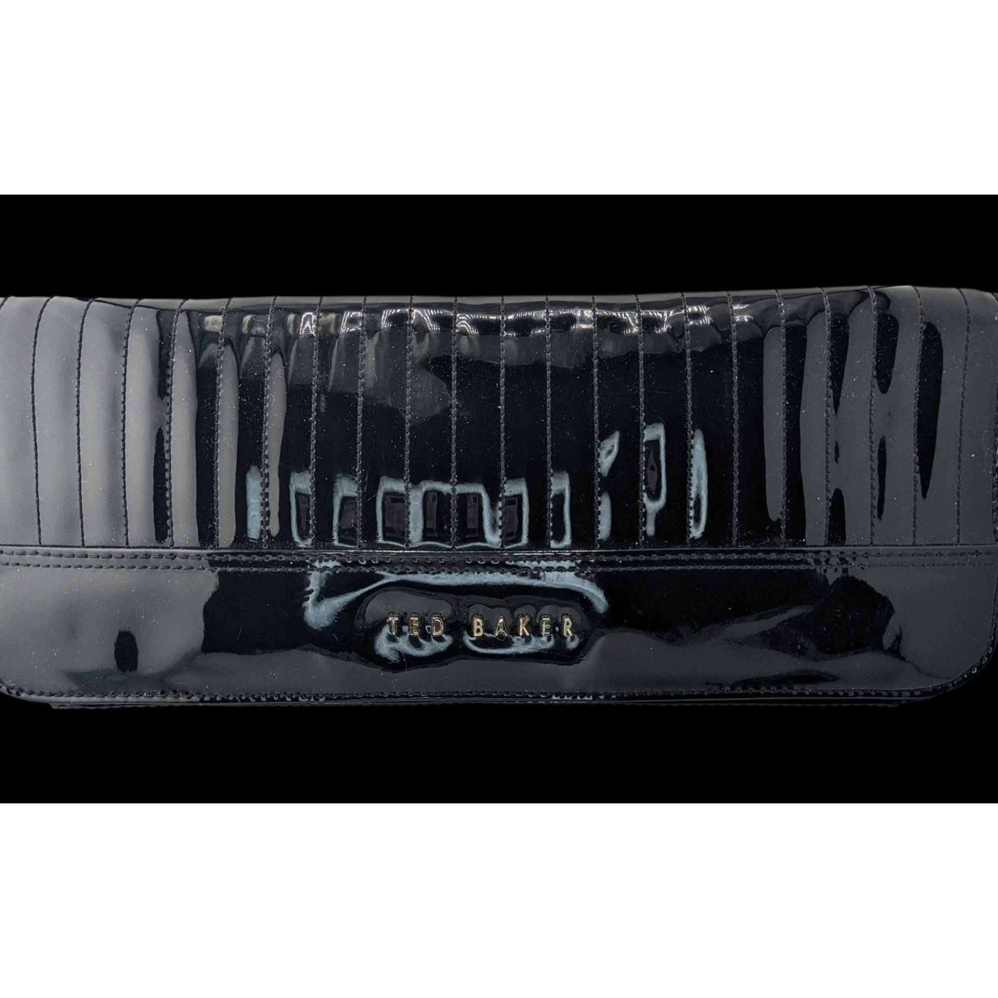 Ted Baker Ted Baker Black Patent Leather Quilted Clutch With Butterfly Size ONE SIZE - 1 Thumbnail