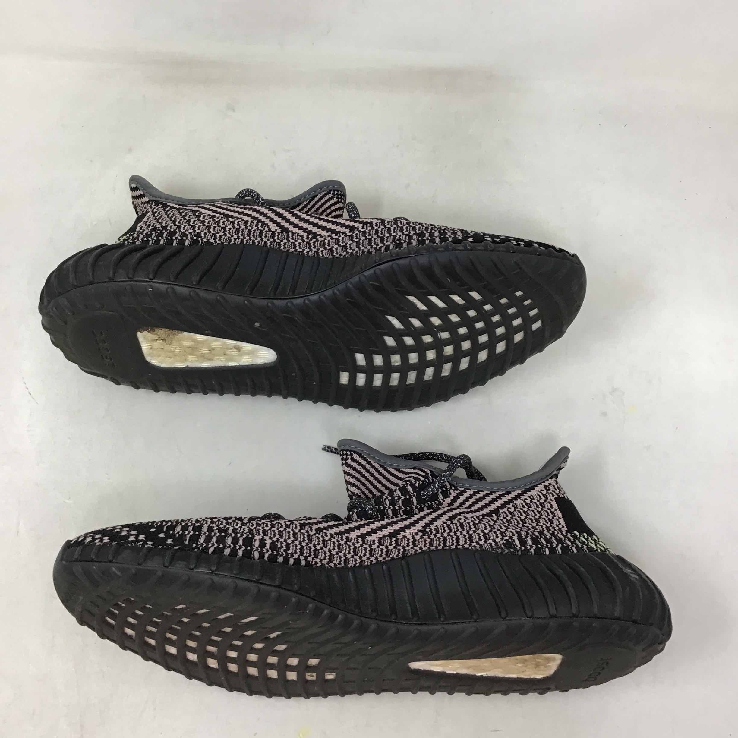 Yeezy Boost 350 V2 Yecheil Non-Reflective