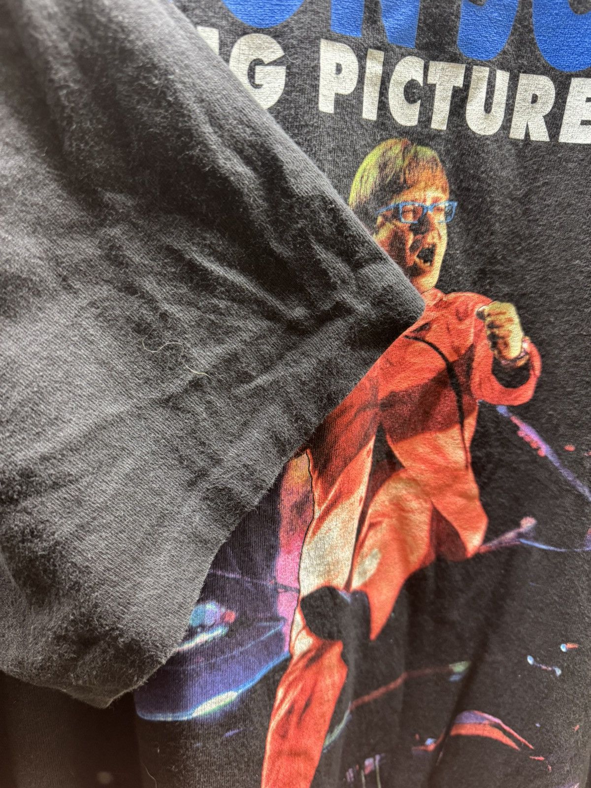 Vintage Vintage Elton John Tour Tee Size US XL / EU 56 / 4 - 4 Thumbnail