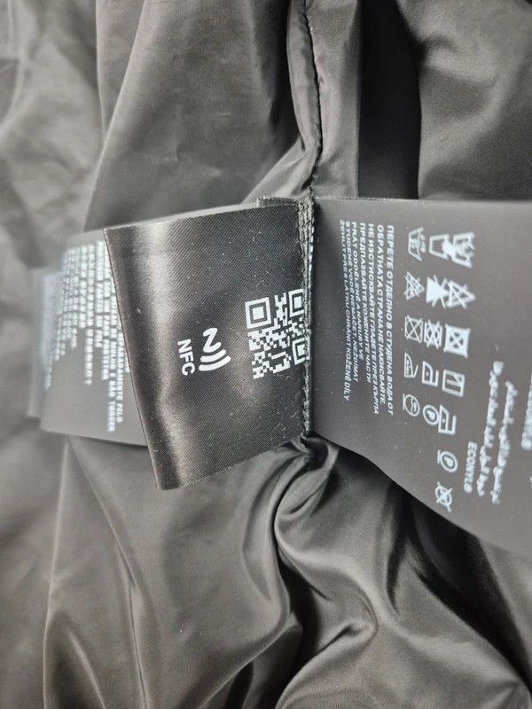 Prada Prada Men's Black Re-Nylon Full Zip Bomber Jacket Size L Size US L / EU 52-54 / 3 - 9 Thumbnail