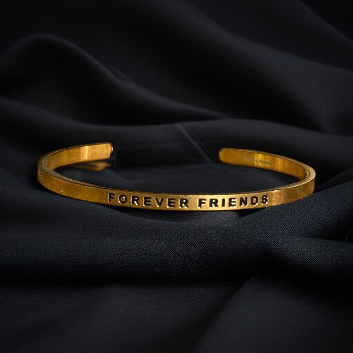 Other MantraBand Forever Friends cuff bangle bracelet Size ONE SIZE - 1 Thumbnail