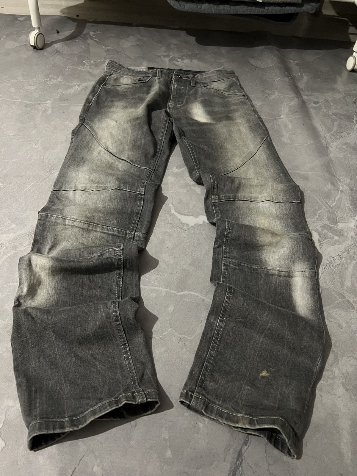 Japanese Brand Destroyed Slim Distressed Vibe / Japan Grunge Archive Y2K Size US 30 / EU 46 - 1 Thumbnail