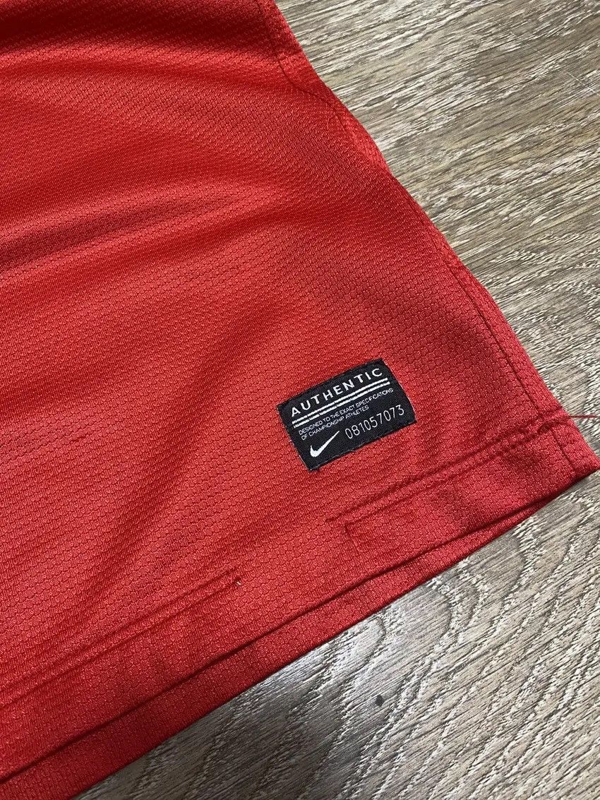 Nike × Vintage Vintage Manchester United Red Jersey 13/14 Kids 12-13 years Size US M / EU 48-50 / 2 - 7 Thumbnail