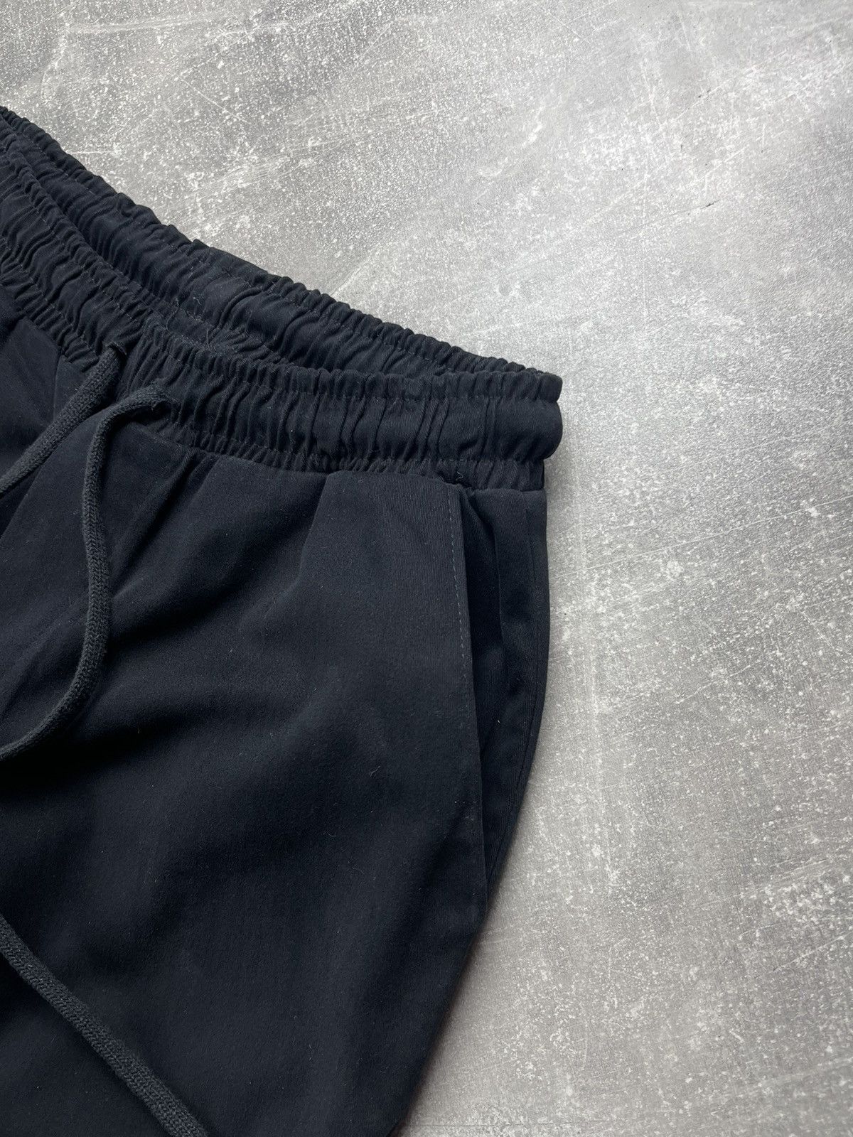 Other Avant Garde Black Technical Jogger Pants Drawstring Cropped Size US 32 / EU 48 - 5 Thumbnail