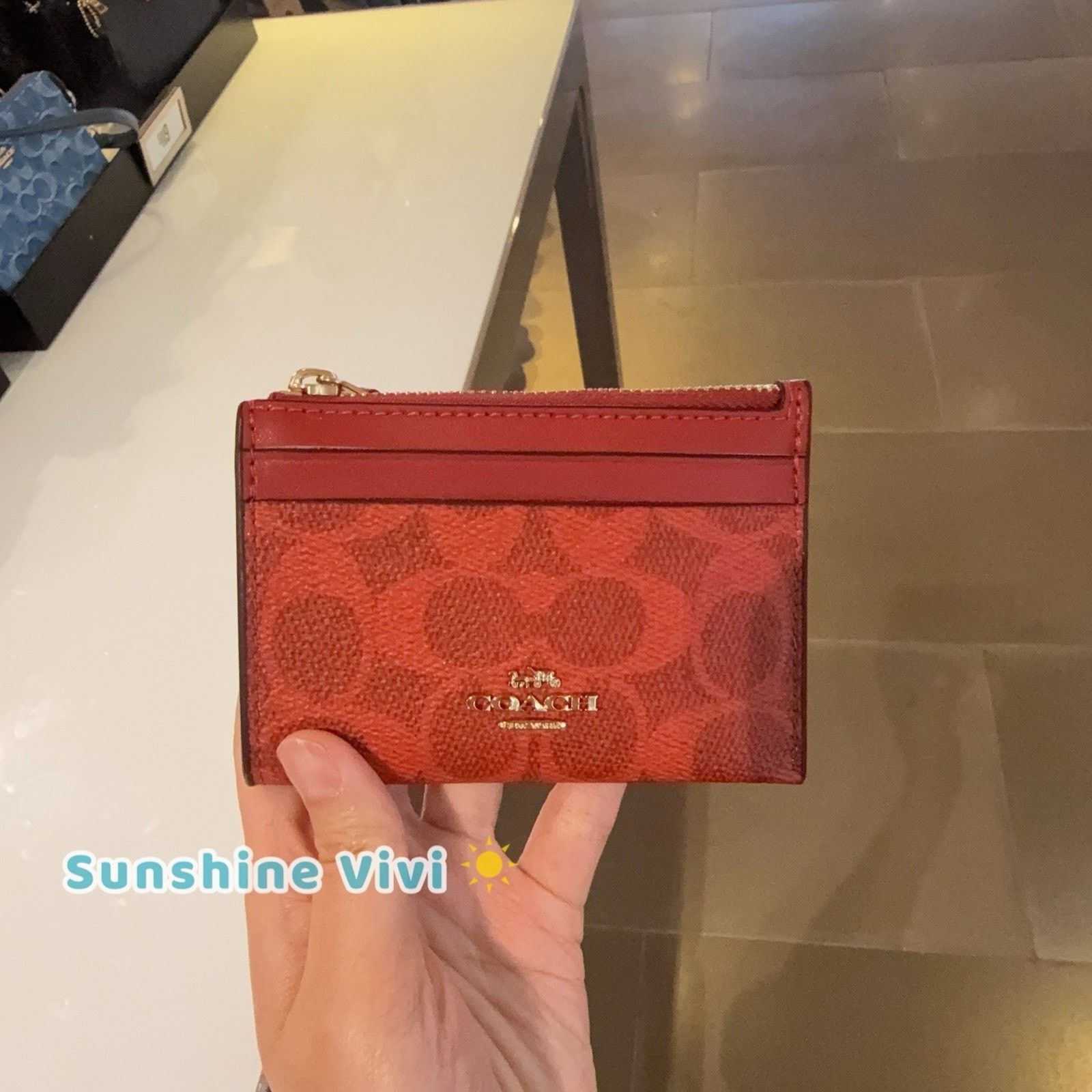Coach NWT Coach Mini Skinny ID Case CW870 Signature Canvas CRIMSON Size ONE SIZE - 4 Thumbnail