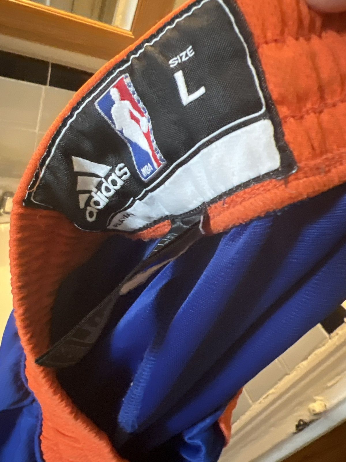 NBA Knicks shorts Size US 30 / EU 46 - 2 Thumbnail