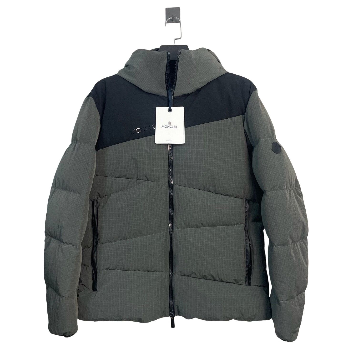 Moncler Moncler Tacana Hooded Down Jacket Size 5 Size US XXL / EU 58 / 5 - 1 Thumbnail