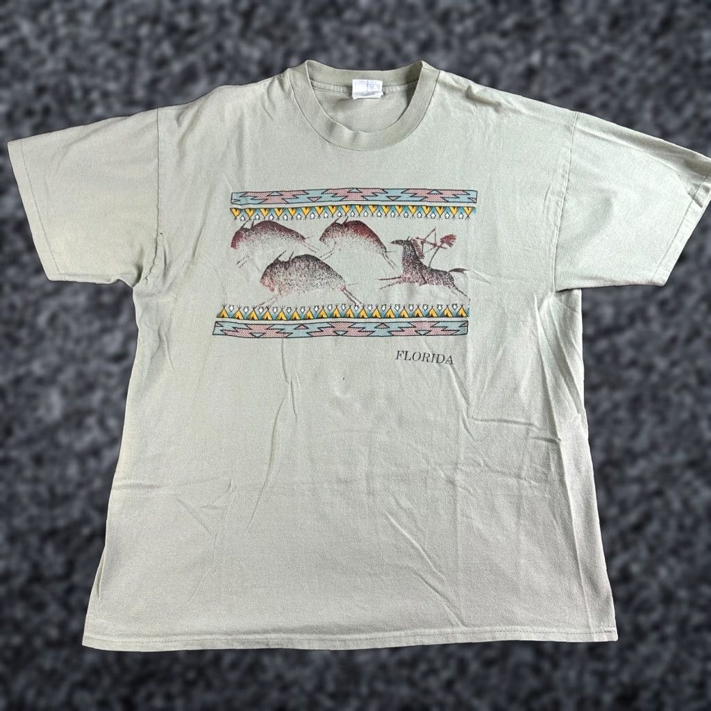 Hanes VINTAGE Florida Shirt Mens XL Green 90s Tribal Native Artwork T-Shirt Cotton Hanes Graphic Print Crew Neck Short Sleeve Size US XL / EU 56 / 4 - 1 Thumbnail