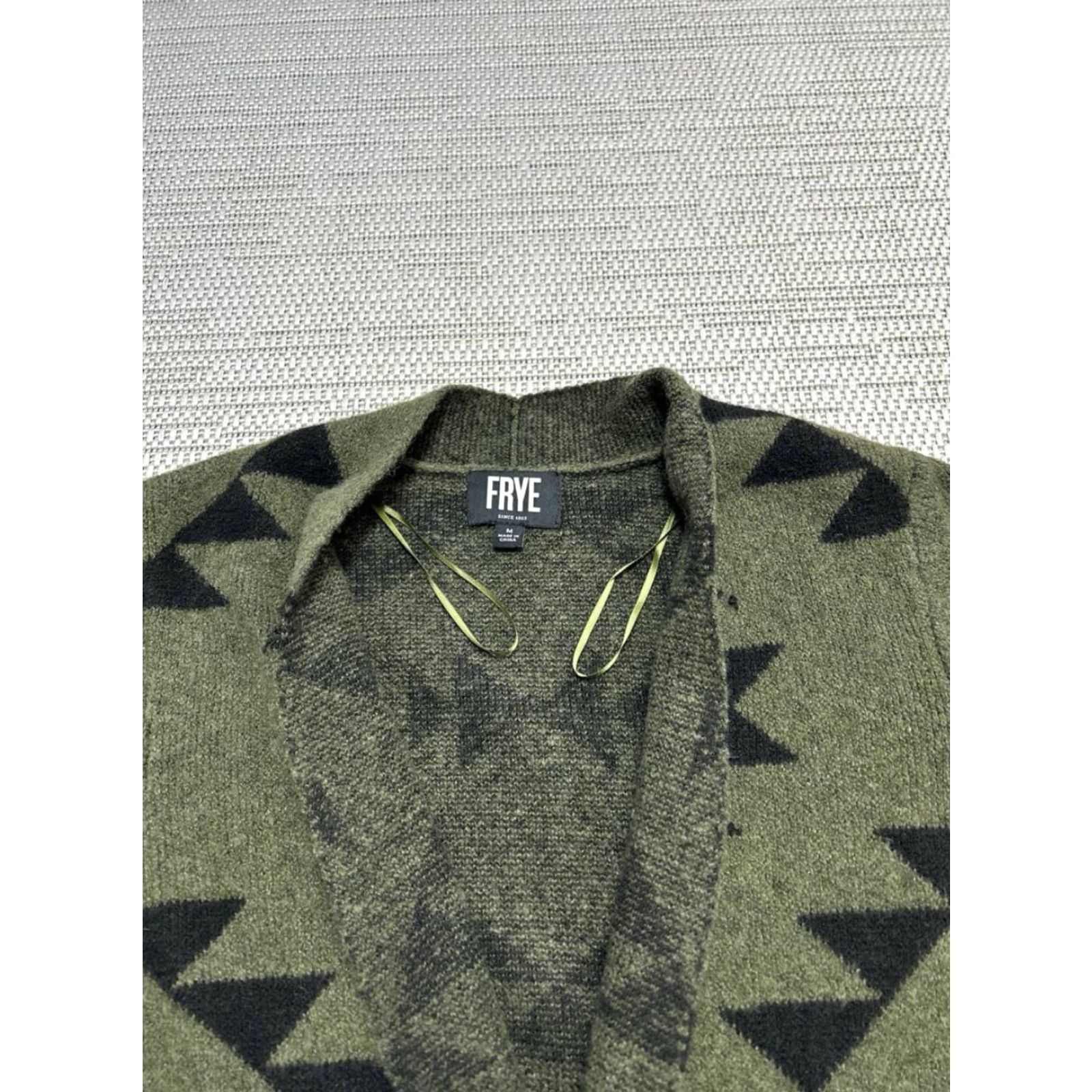 Frye Frye Cardigan Sweater Womens M Green Black White Knit Open Front Casual Geometric Vintage: No Size M / US 6-8 / IT 42-44 - 2 Thumbnail