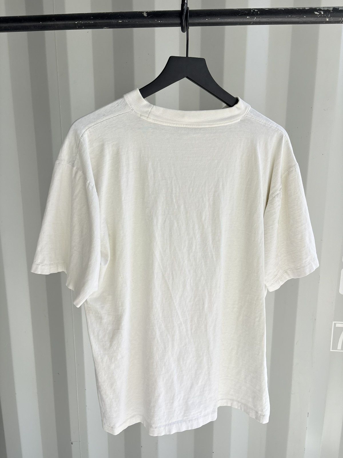 Vintage Vintage Whats On a Mans Mind Shirt Faded Grunge Band Size US XL / EU 56 / 4 - 3 Thumbnail