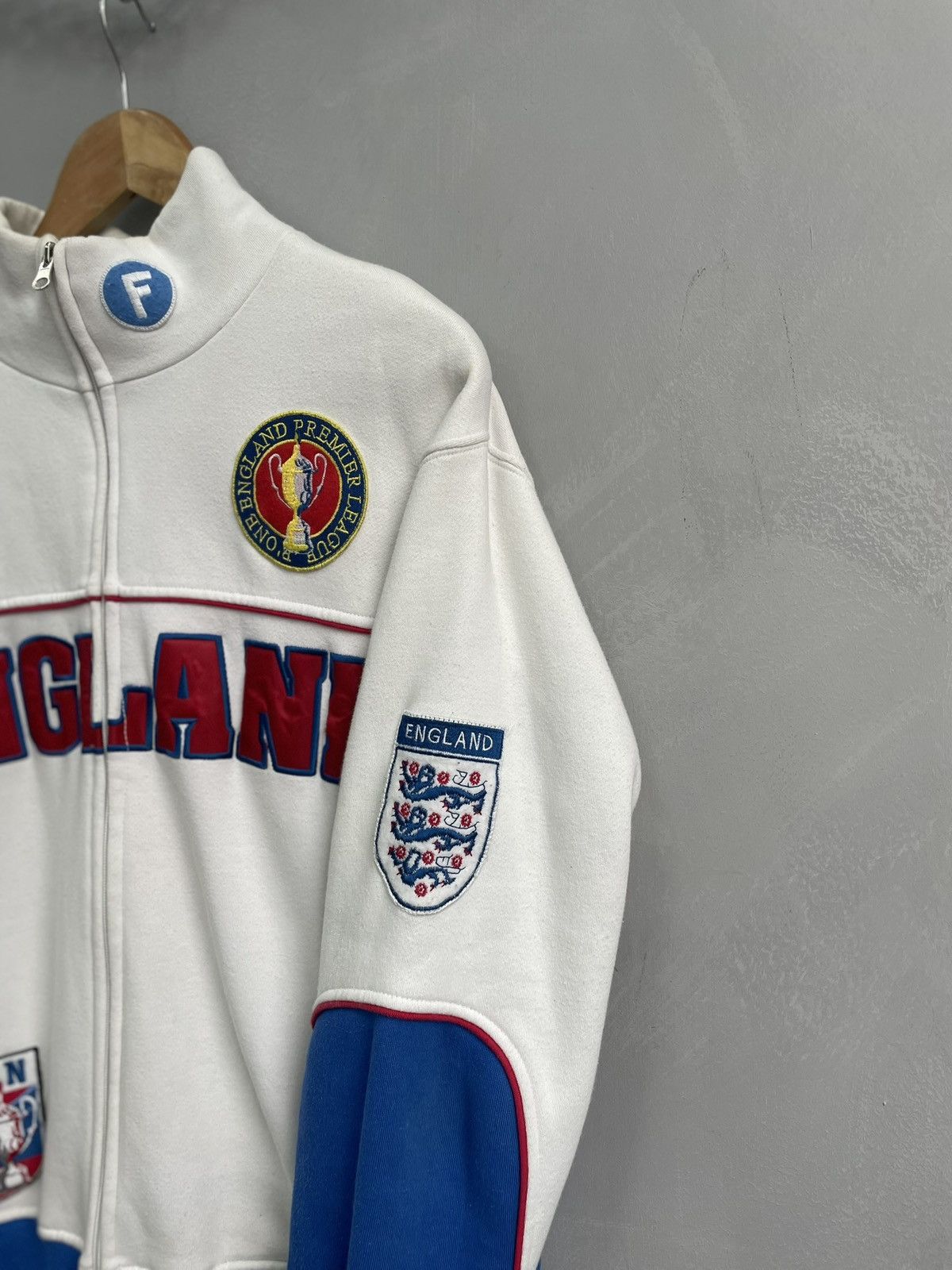 Chelsea Soccer Vintage blokecore England cup zip sweatshirt hoodie y2k Size US M / EU 48-50 / 2 - 6 Thumbnail