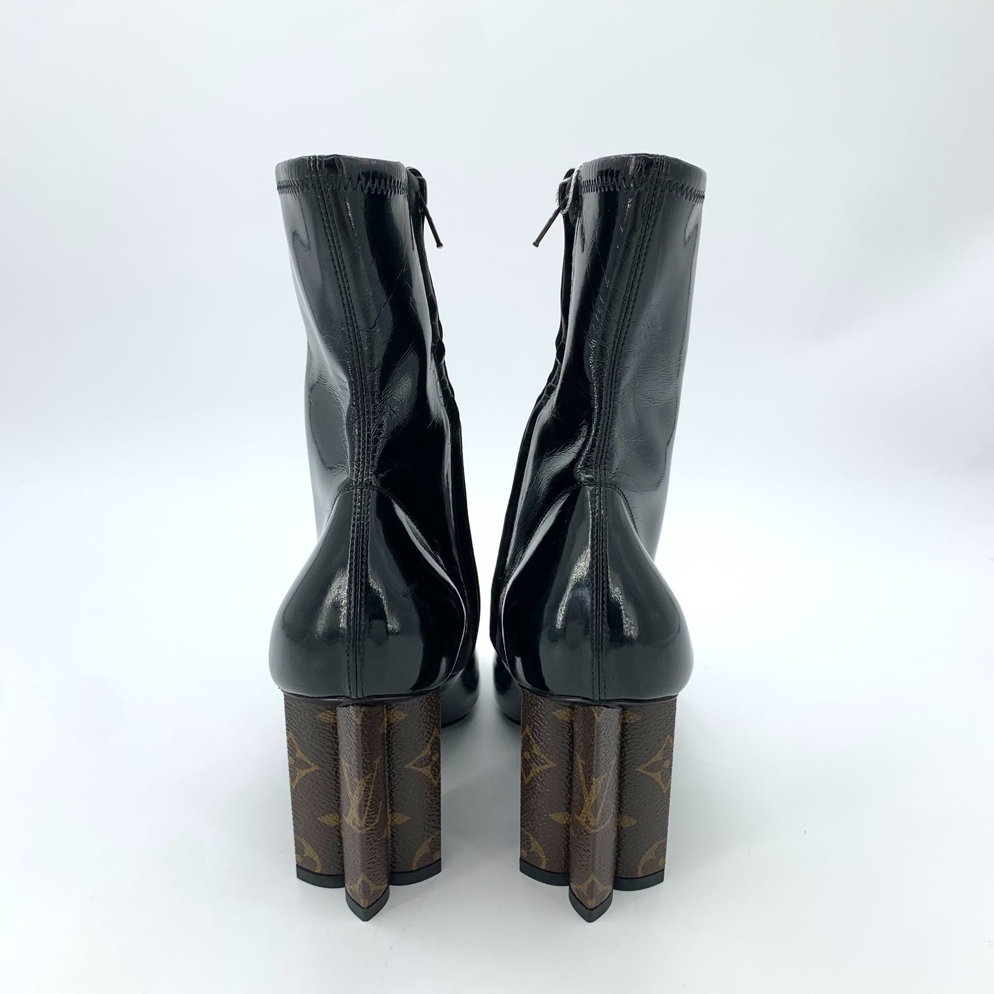Louis Vuitton Louis Vuitton Black Patent Leather High Heel Ankle Boots Siz Size US 9 / IT 39 - 4 Thumbnail