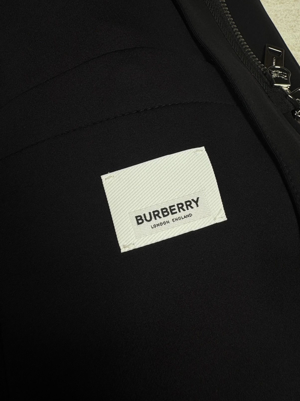 Burberry Shark fin neoprene car coat Size US M / EU 48-50 / 2 - 18 Thumbnail