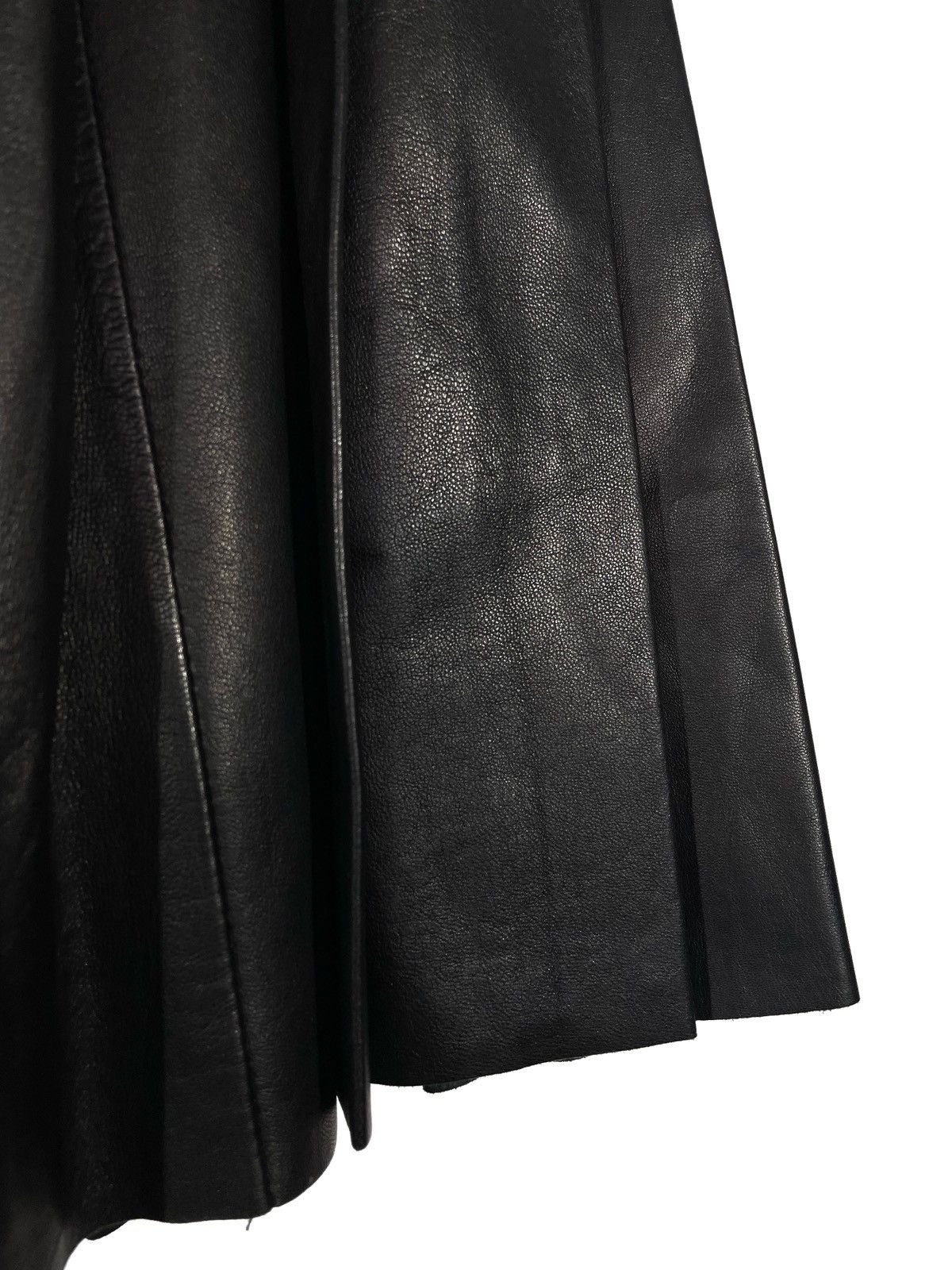 Alexander McQueen Alexander McQueen Women Black Pleated Leather Skirt Size 40 Size 27" / US 4 / IT 40 - 4 Thumbnail