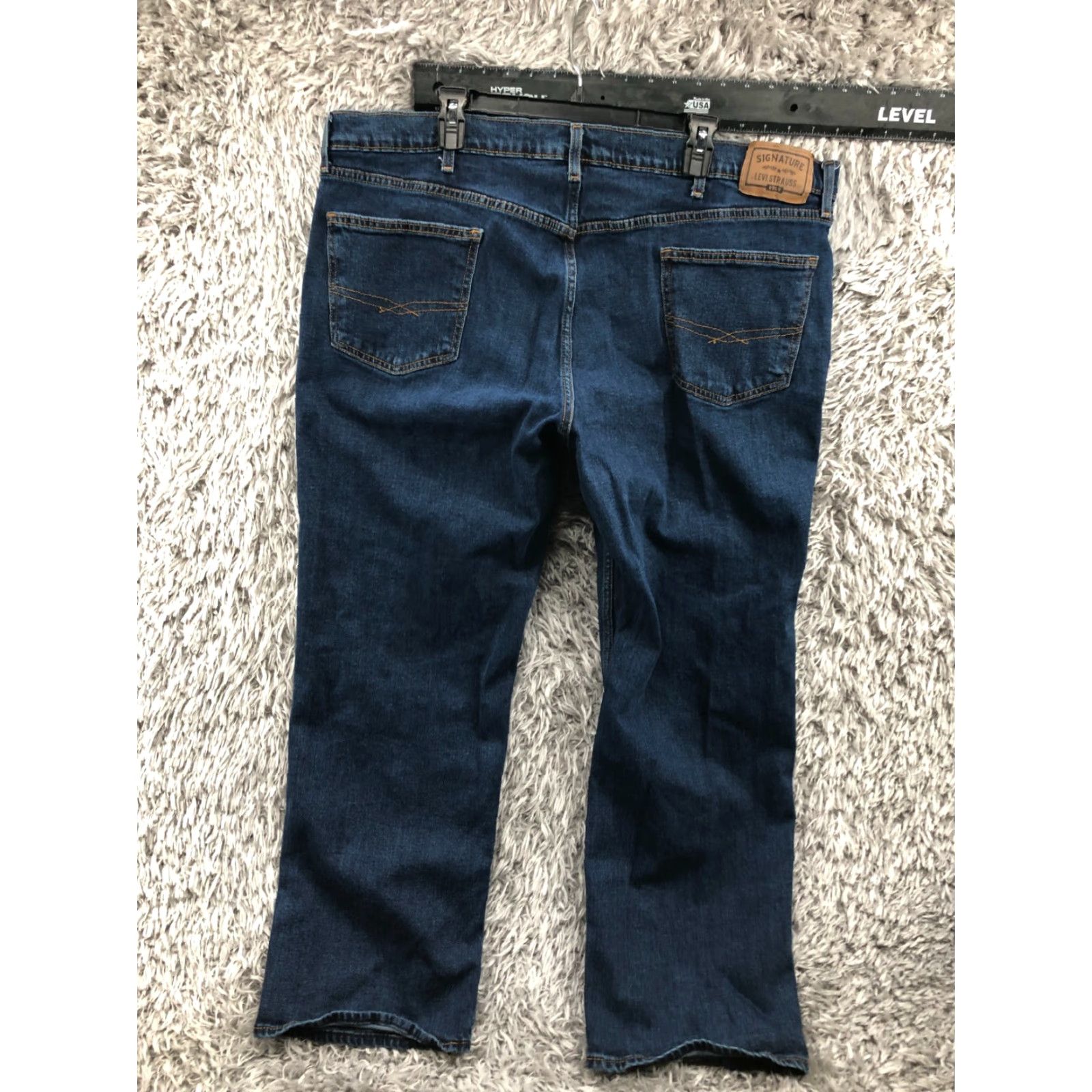 Levi's Levi's Signature Relaxed Straight Jeans Mens Size 44x30 Blue Dark Wash Denim 5-Pocket Belt Loops Regular Fit Mid Rise Classic Modern Vintage: No Size US 44 / EU 60 - 5 Thumbnail