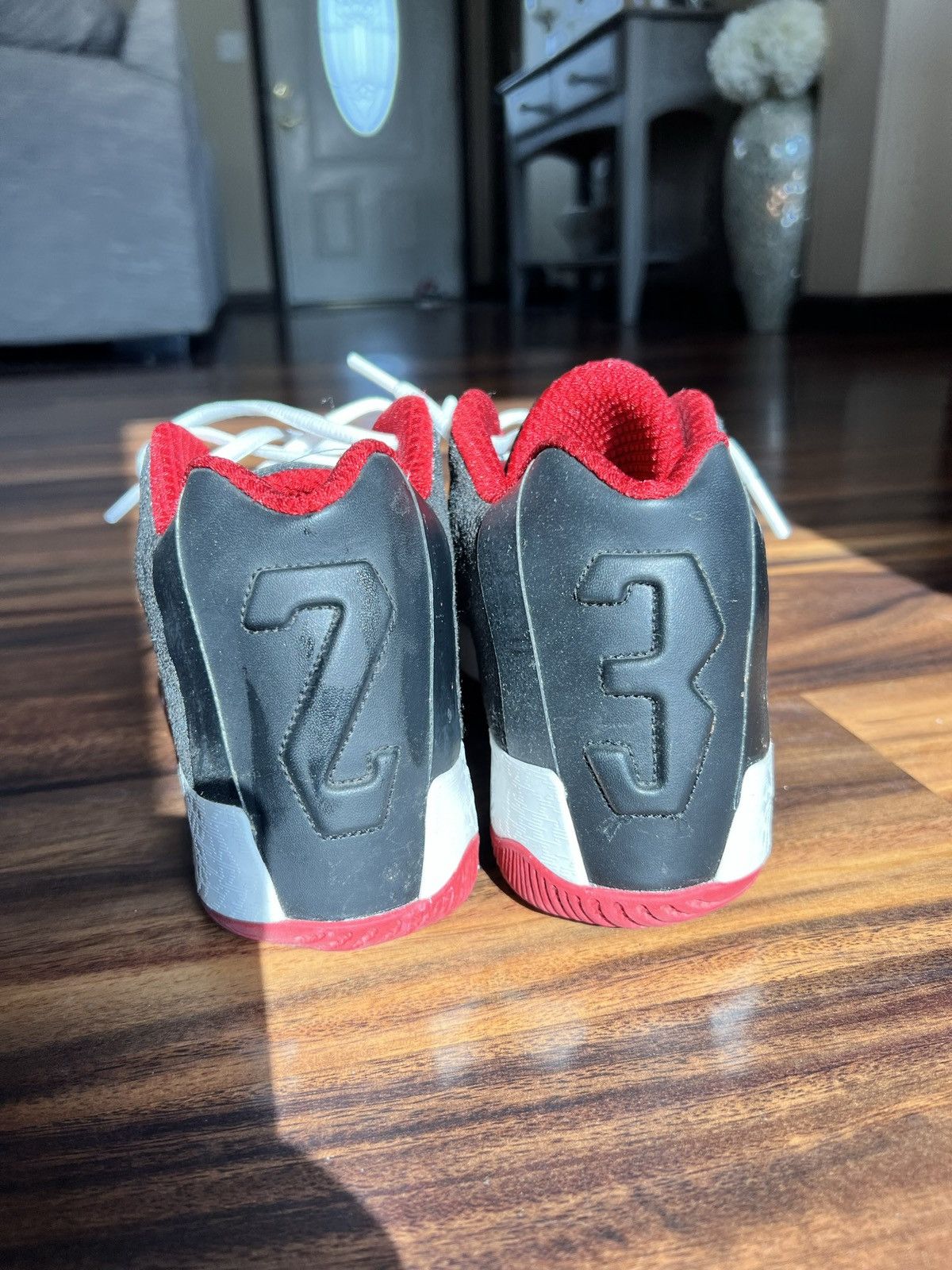 Jordan Brand Jordan 29 “Bulls” Size US 10.5 / EU 43-44 - 4 Thumbnail
