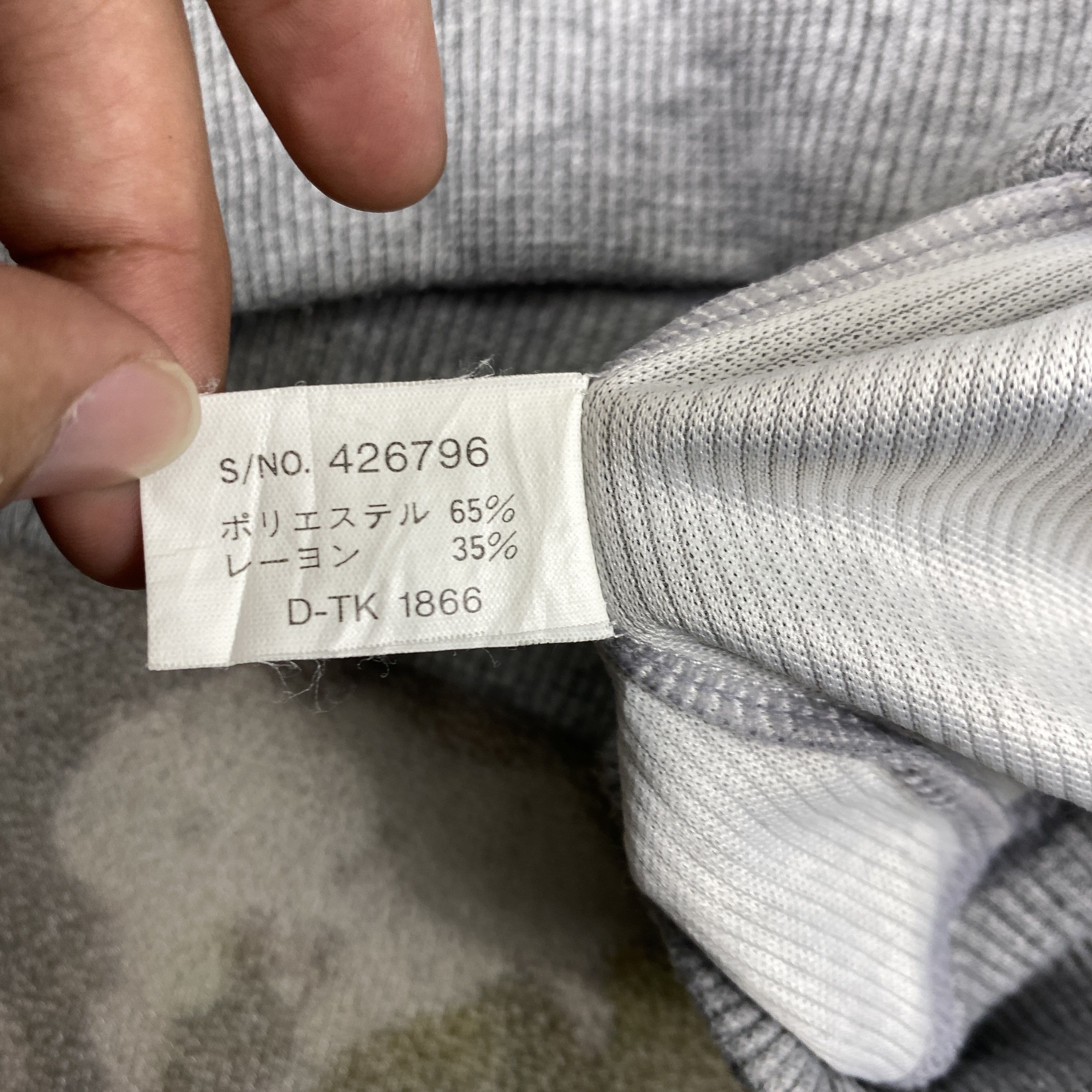 Japanese Brand Vintage Japanese Brand Le Polo Gray Sweatershirt -J289 Size US M / EU 48-50 / 2 - 6 Thumbnail