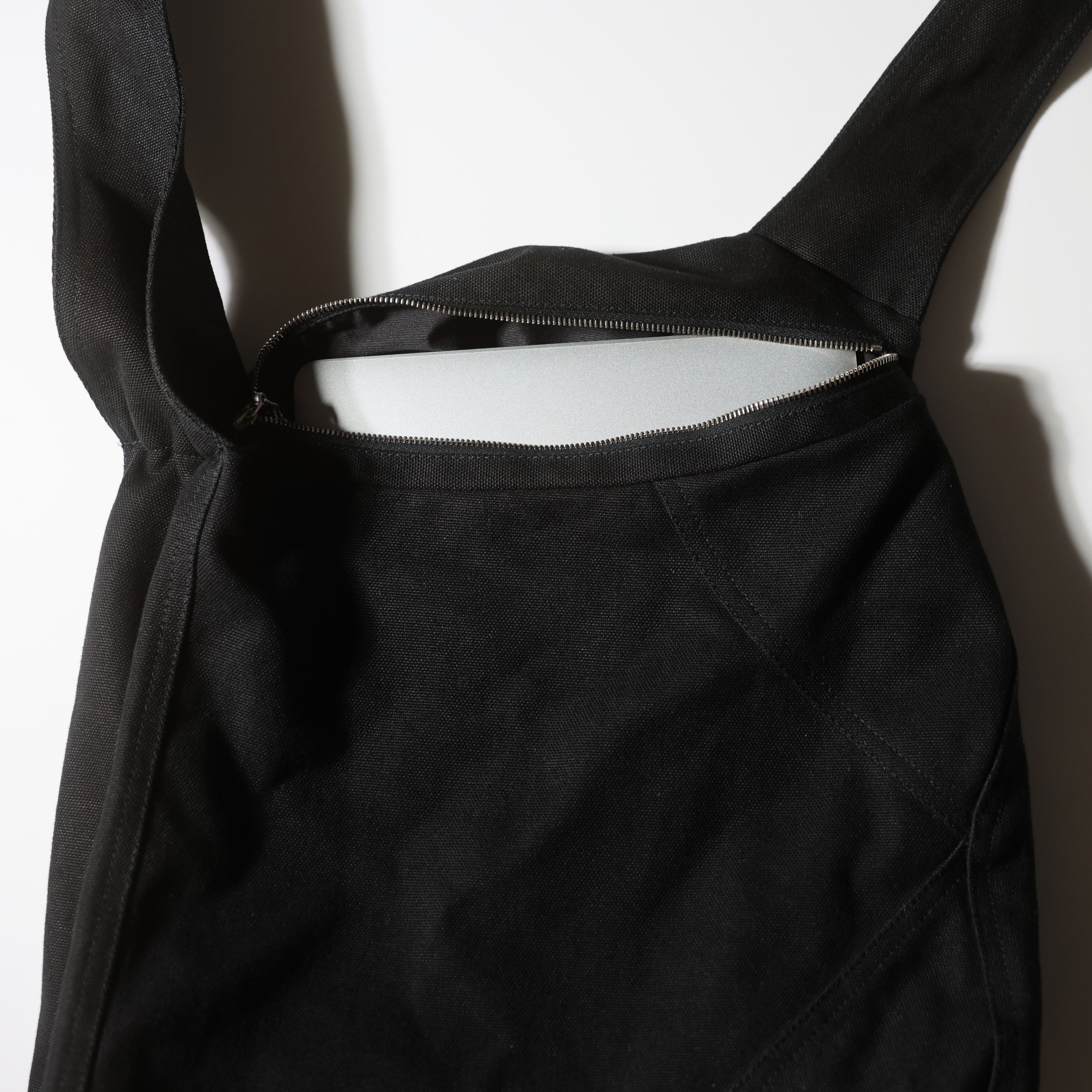 Kiko Kostadinov Kiko Kostadinov Deultum Bag Size ONE SIZE - 3 Thumbnail