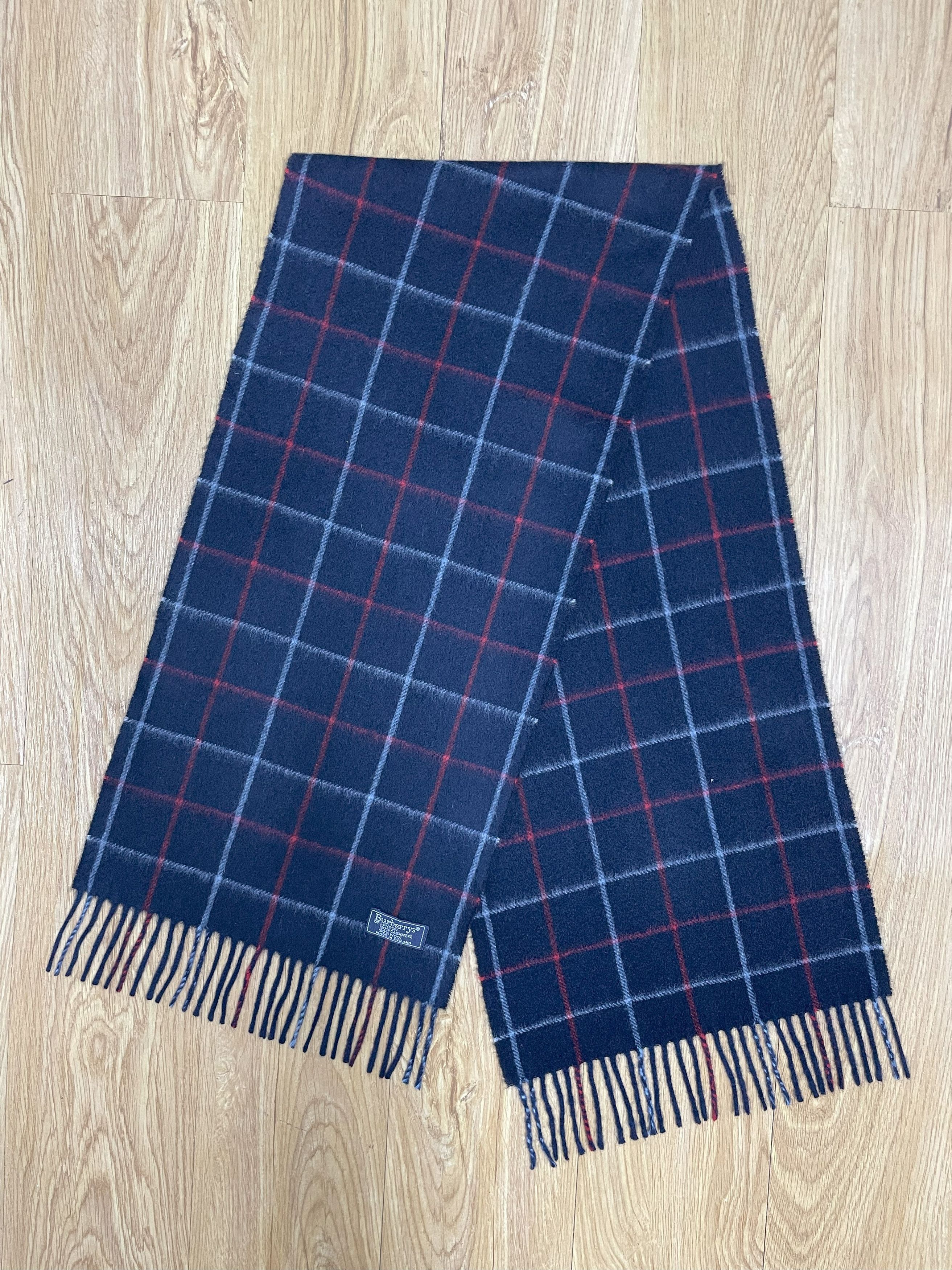 Burberry Burberrys Scarf / Muffler - 6154 Size ONE SIZE - 5 Thumbnail