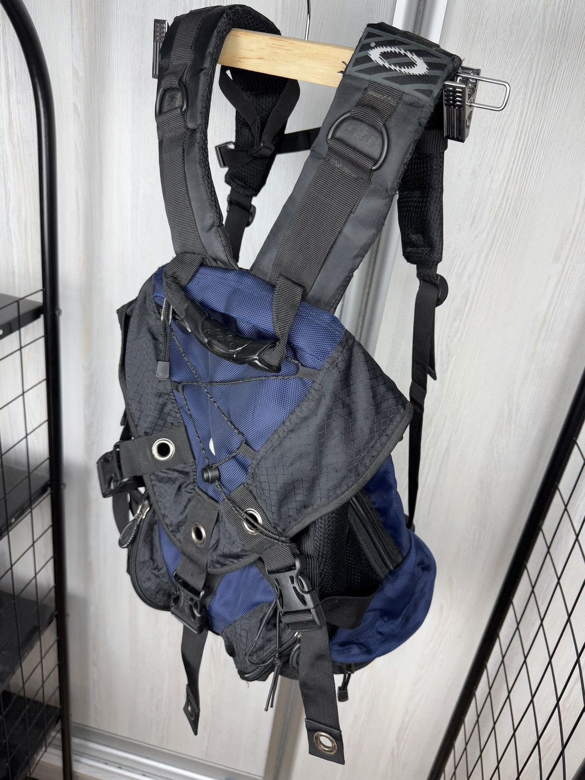 Oakley Oakley Icon Backpack Blue Vintage Tactical Backpack Software Size ONE SIZE - 3 Thumbnail