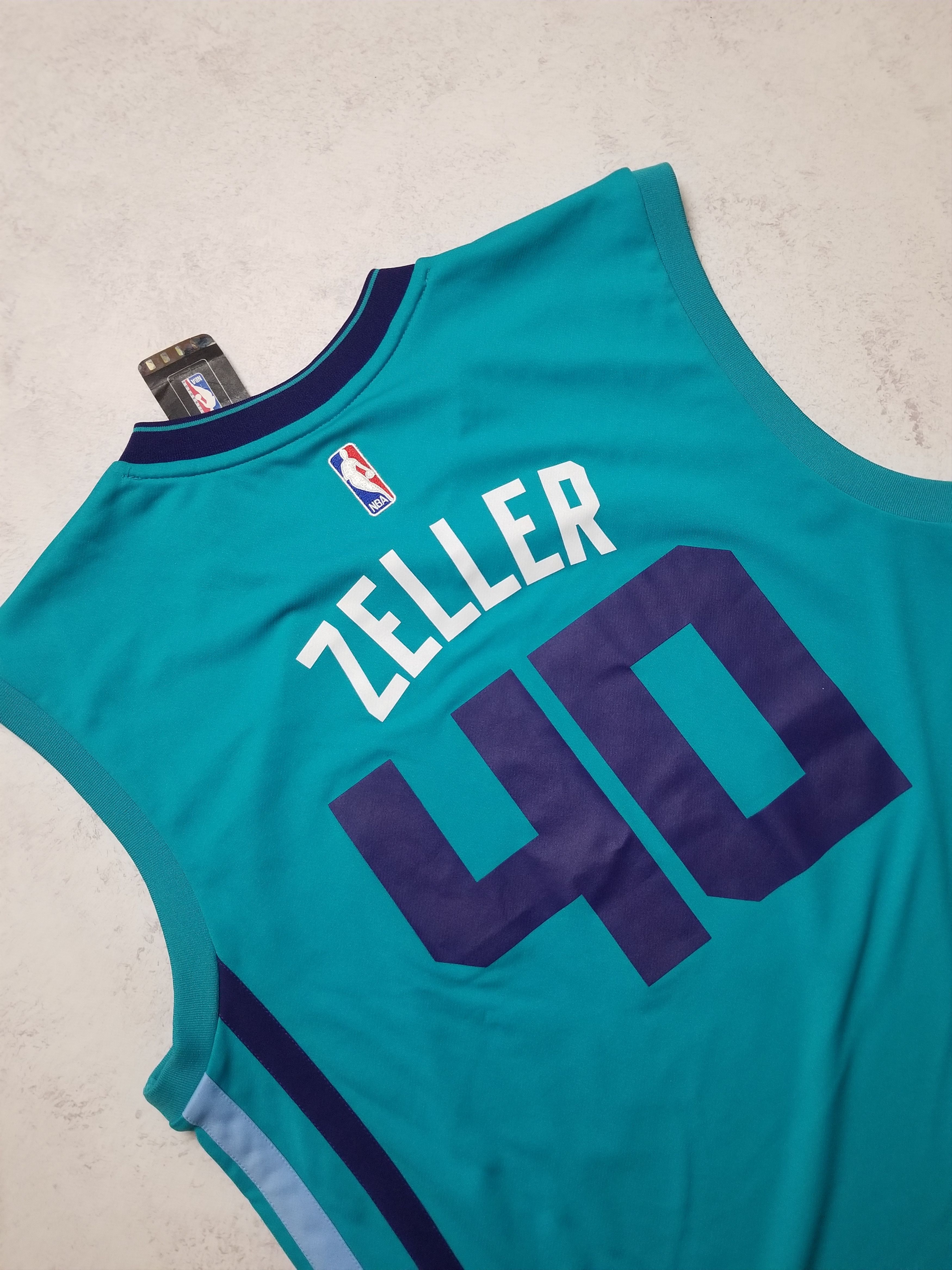 Adidas Charlotte Hornets #40 Zeller NBA Basketball Teal Jersey Size US M / EU 48-50 / 2 - 4 Thumbnail