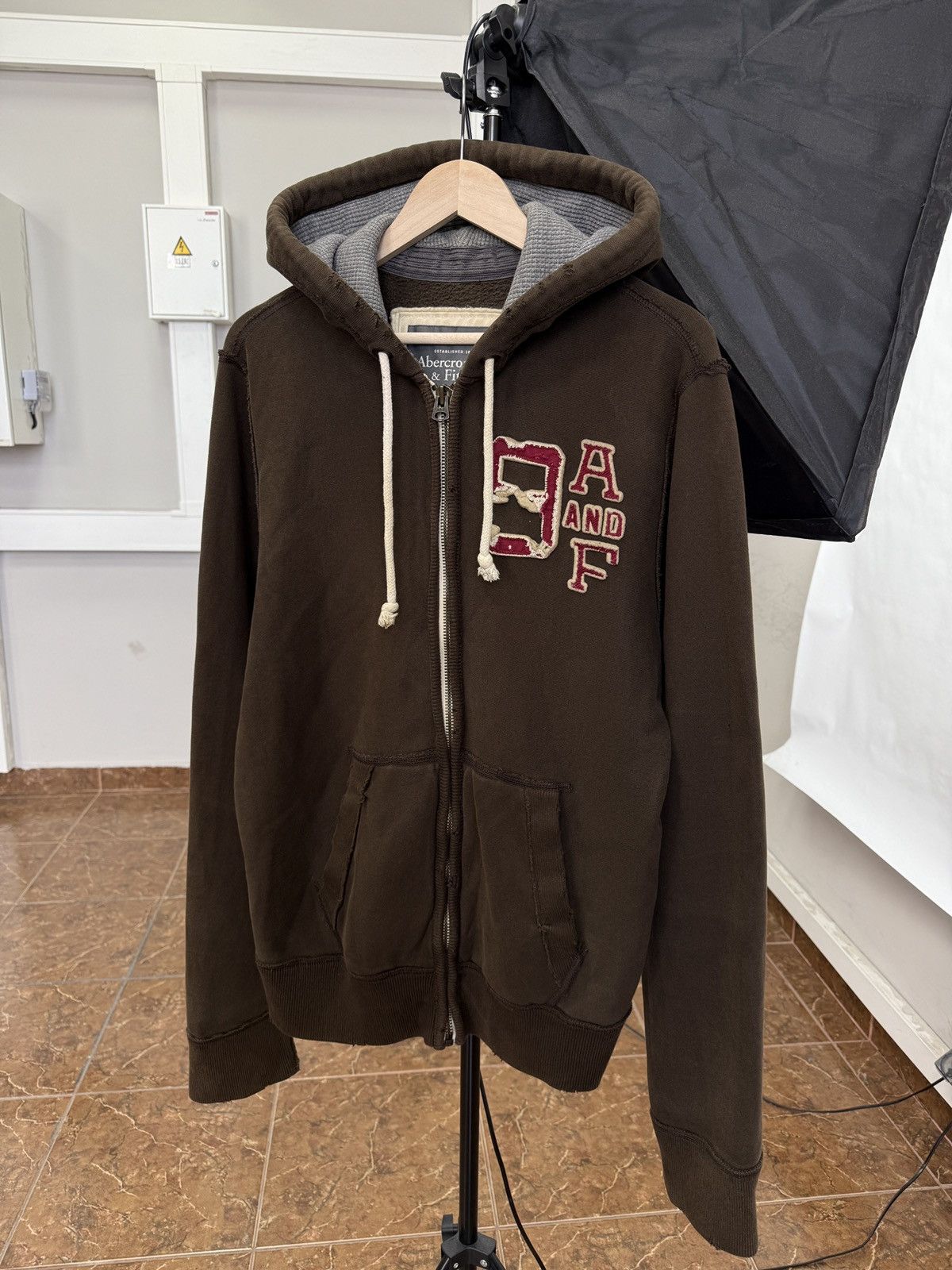 Abercrombie & Fitch 🇺🇸 Y2K Abercrombie Fitch Distressed Hoodie Opium Style Rare Size US M / EU 48-50 / 2 - 1 Thumbnail