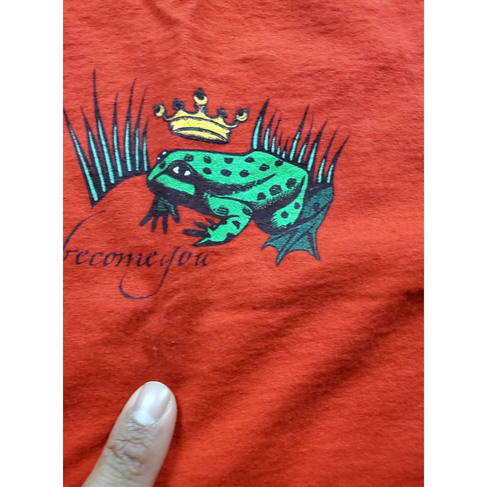 Vintage VINTAGE Indigo Girls Become You Shirt Mens XL Red Graphic Autograph Signed Frog Crown Size US XL / EU 56 / 4 - 5 Thumbnail
