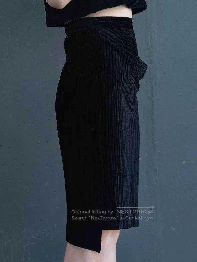 Comme des Garcons Comme Des Garcons size M Black striped velvet skirt Size 23" - 6 Thumbnail
