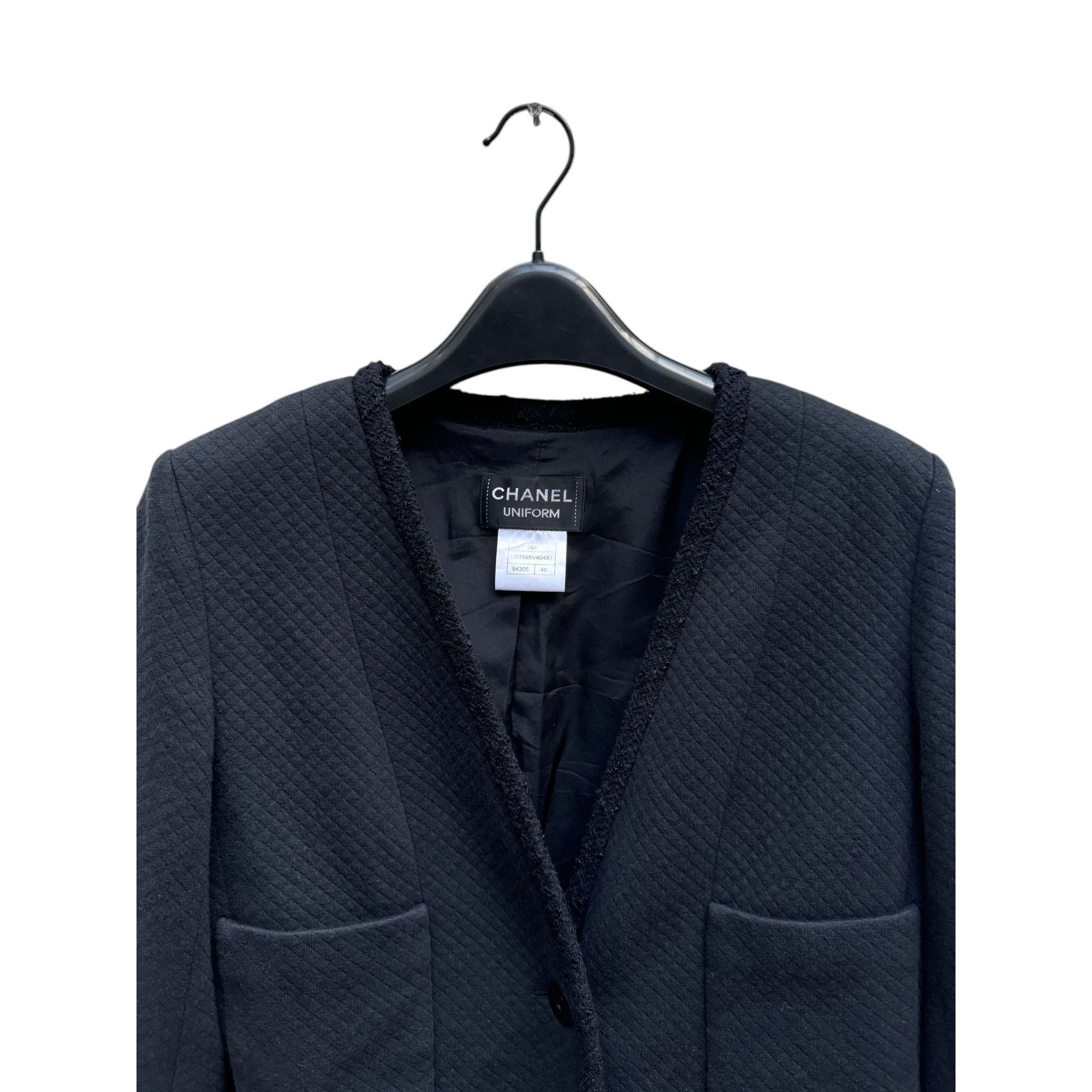 Chanel La petite veste noire Black Jacket Size M / US 6-8 / IT 42-44 - 2 Thumbnail